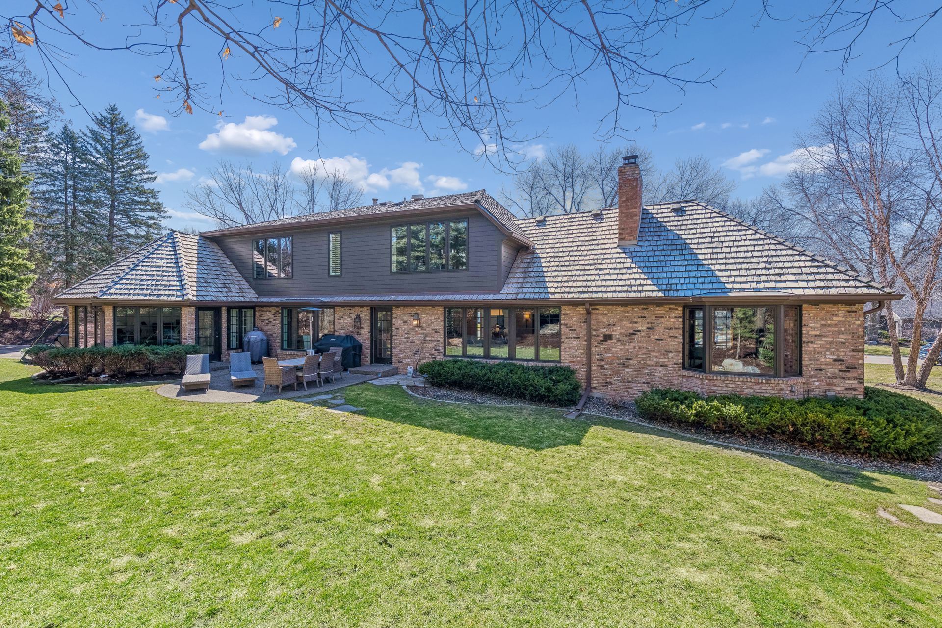  Elegant Home in Parkwood Knolls - 物件實景