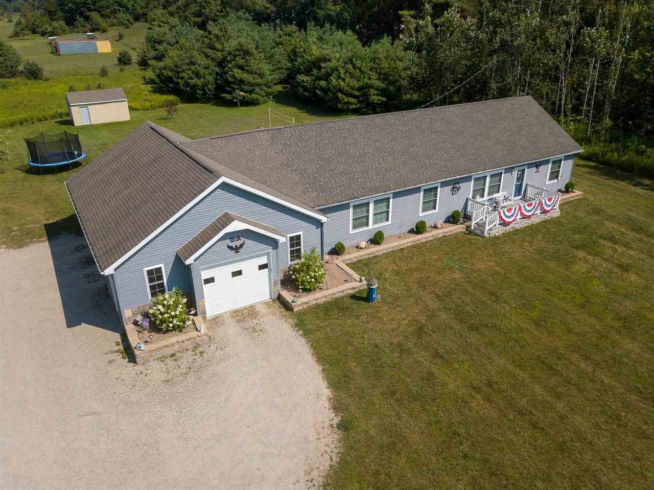 Petoskey, Michigan, 49770, United States, 4 Bedrooms Bedrooms, ,2 BathroomsBathrooms,Residential,For Sale,1925447