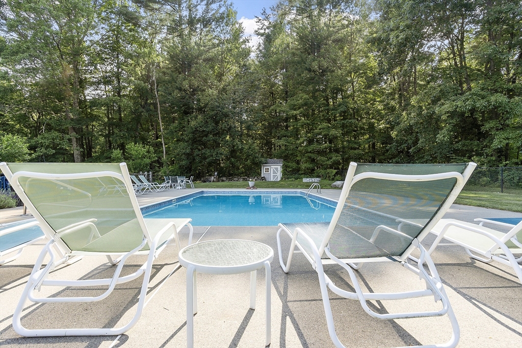 Pepperell, Massachusetts, 01463, United States, 4 Bedrooms Bedrooms, ,3 BathroomsBathrooms,Residential,For Sale,1930074