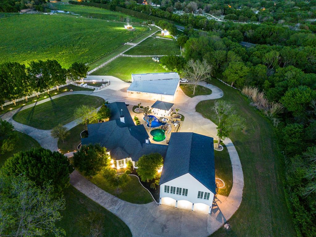 Italy, Texas, 76651, United States, 8 Bedrooms Bedrooms, ,6 BathroomsBathrooms,Residential,For Sale,1763105