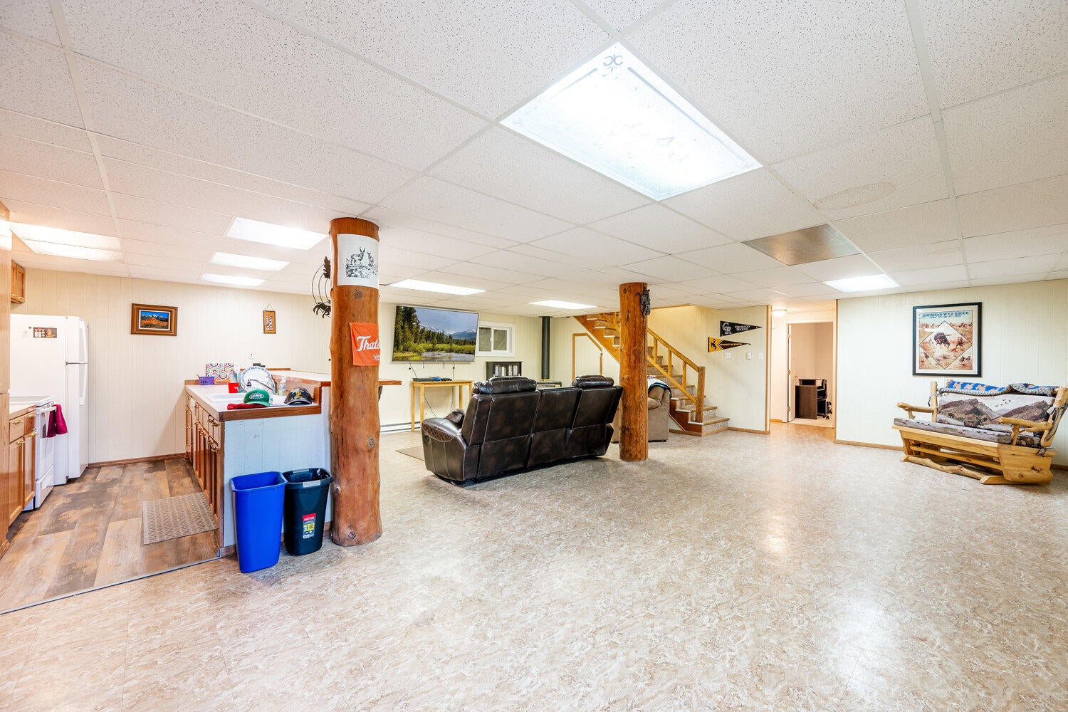 Banner, Wyoming, 82832, United States, 4 Bedrooms Bedrooms, ,3 BathroomsBathrooms,Residential,For Sale,1983466