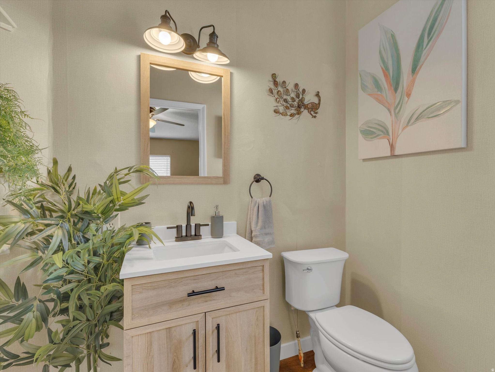 Roy, Utah, 84067, United States, 4 Bedrooms Bedrooms, ,1 BathroomBathrooms,Residential,For Sale,1997099