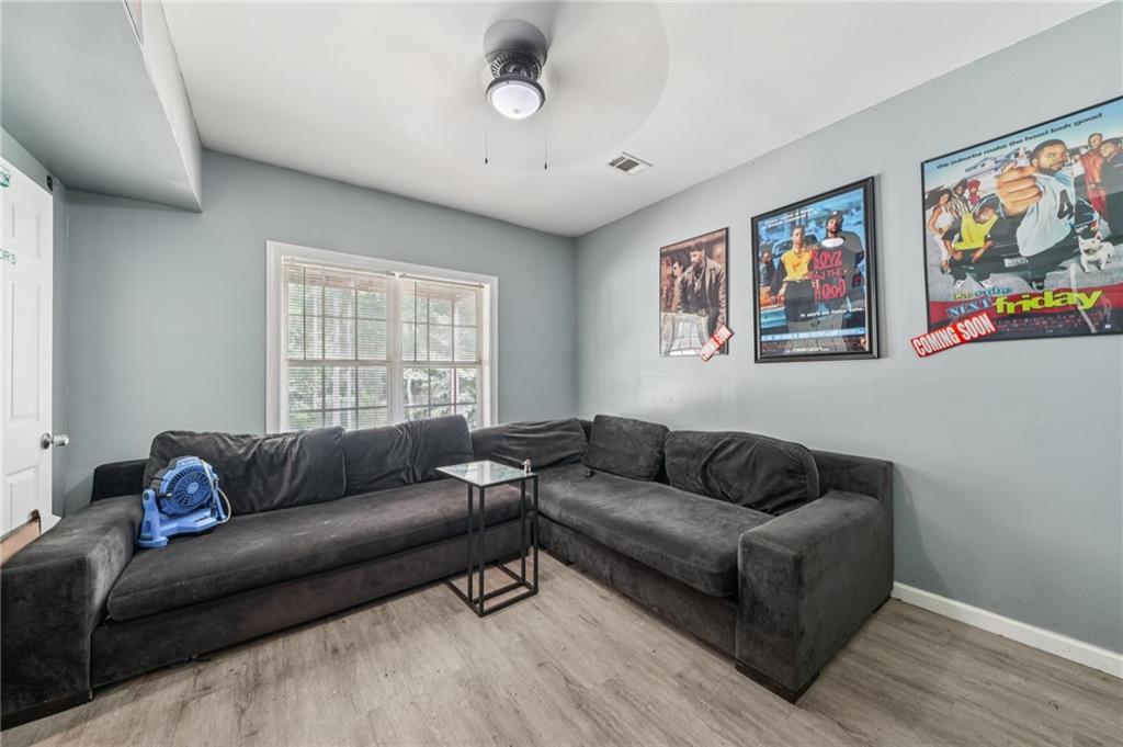 Stockbridge, Georgia, 30281, United States, 5 Bedrooms Bedrooms, ,4 BathroomsBathrooms,Residential,For Sale,1975604