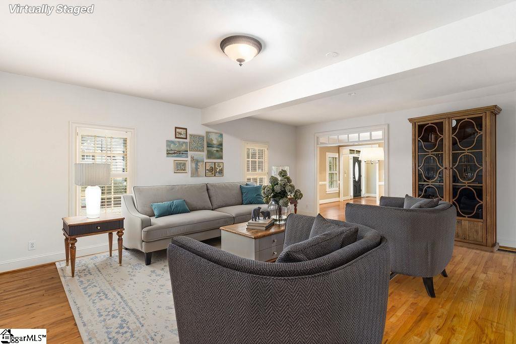 Greer, South Carolina, 29650, United States, 5 Bedrooms Bedrooms, ,4 BathroomsBathrooms,Residential,For Sale,2005494