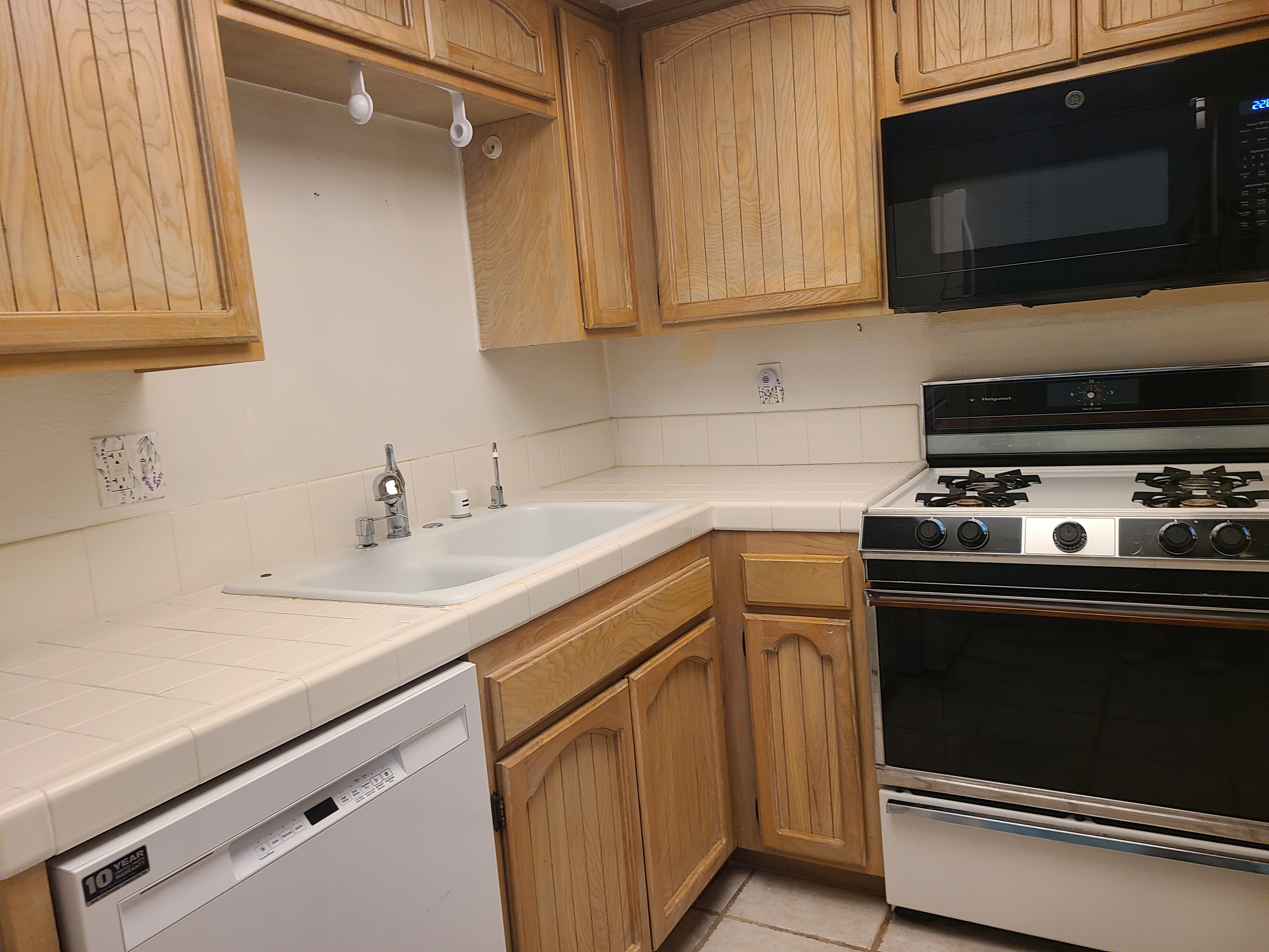 Goleta, California, 93117, United States, 1 Bedroom Bedrooms, ,1 BathroomBathrooms,Residential,For Sale,1868598