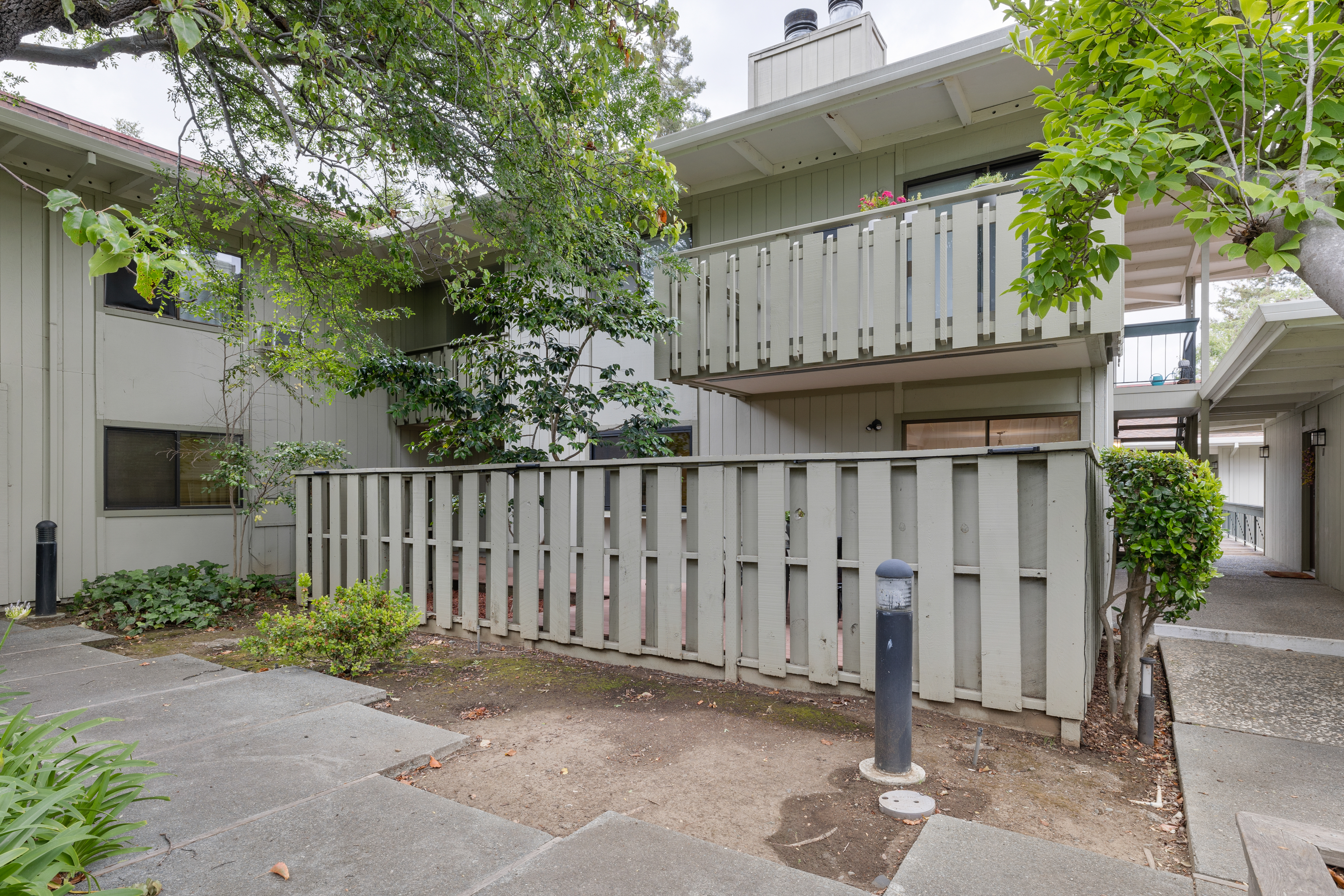  Updated Condo In Prime Los Altos Cul de Sac Location - 物件實景