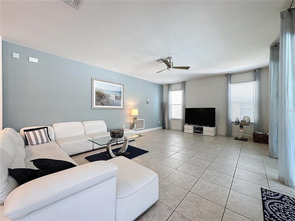 416 Orange Cosmos Boulevard, Davenport, Florida, 33837, United States, 6 Bedrooms Bedrooms, ,7 BathroomsBathrooms,Residential,For Sale,416 Orange Cosmos Boulevard,1634304