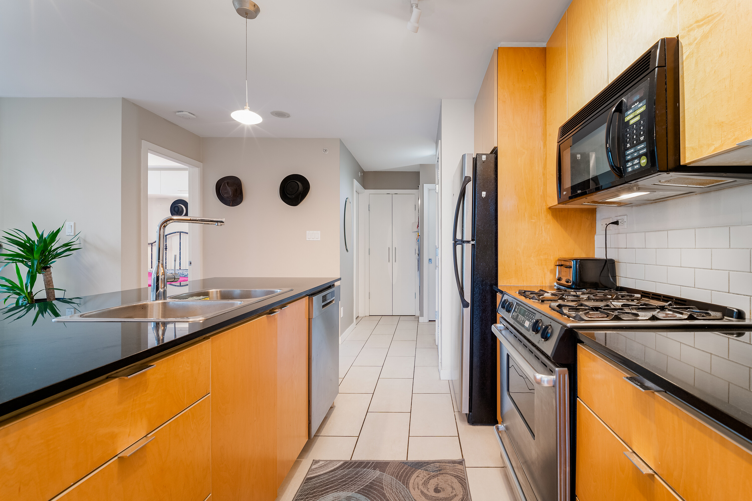  One Bedroom in Yaletown - 物件實景