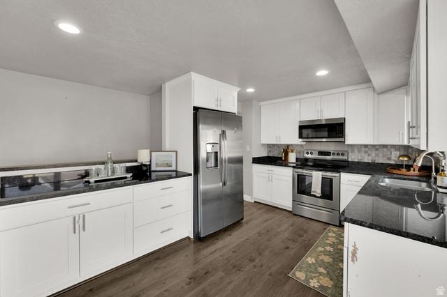 Sandy, Utah, 84094, United States, 3 Bedrooms Bedrooms, ,2 BathroomsBathrooms,Residential,For Sale,2015306