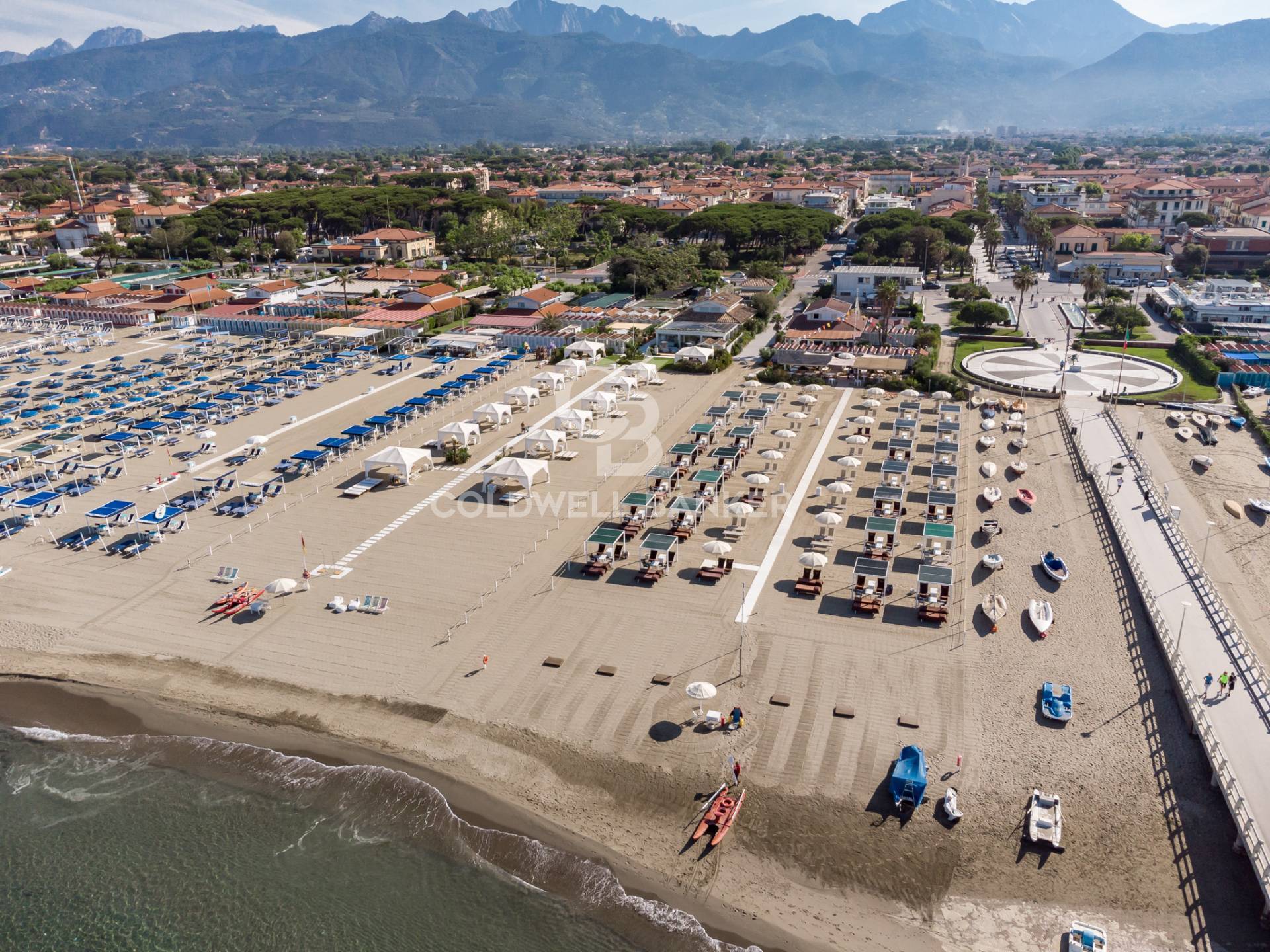 Via civitali, Forte dei Marmi, Lucca, 55042, IT, 4 Bedrooms Bedrooms, ,3 BathroomsBathrooms,Residential,For Sale,Via civitali,1266832