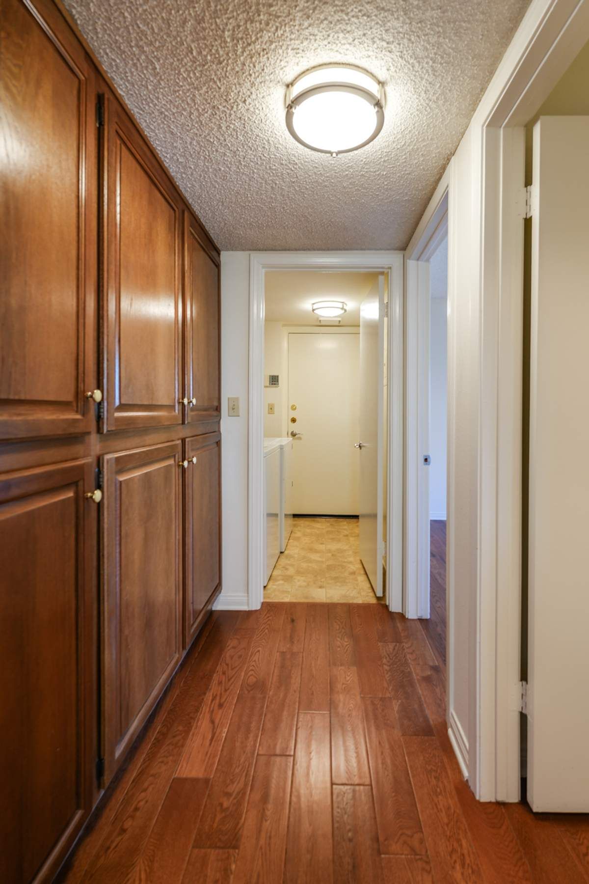  2440 Flintridge Drive - 物件實景