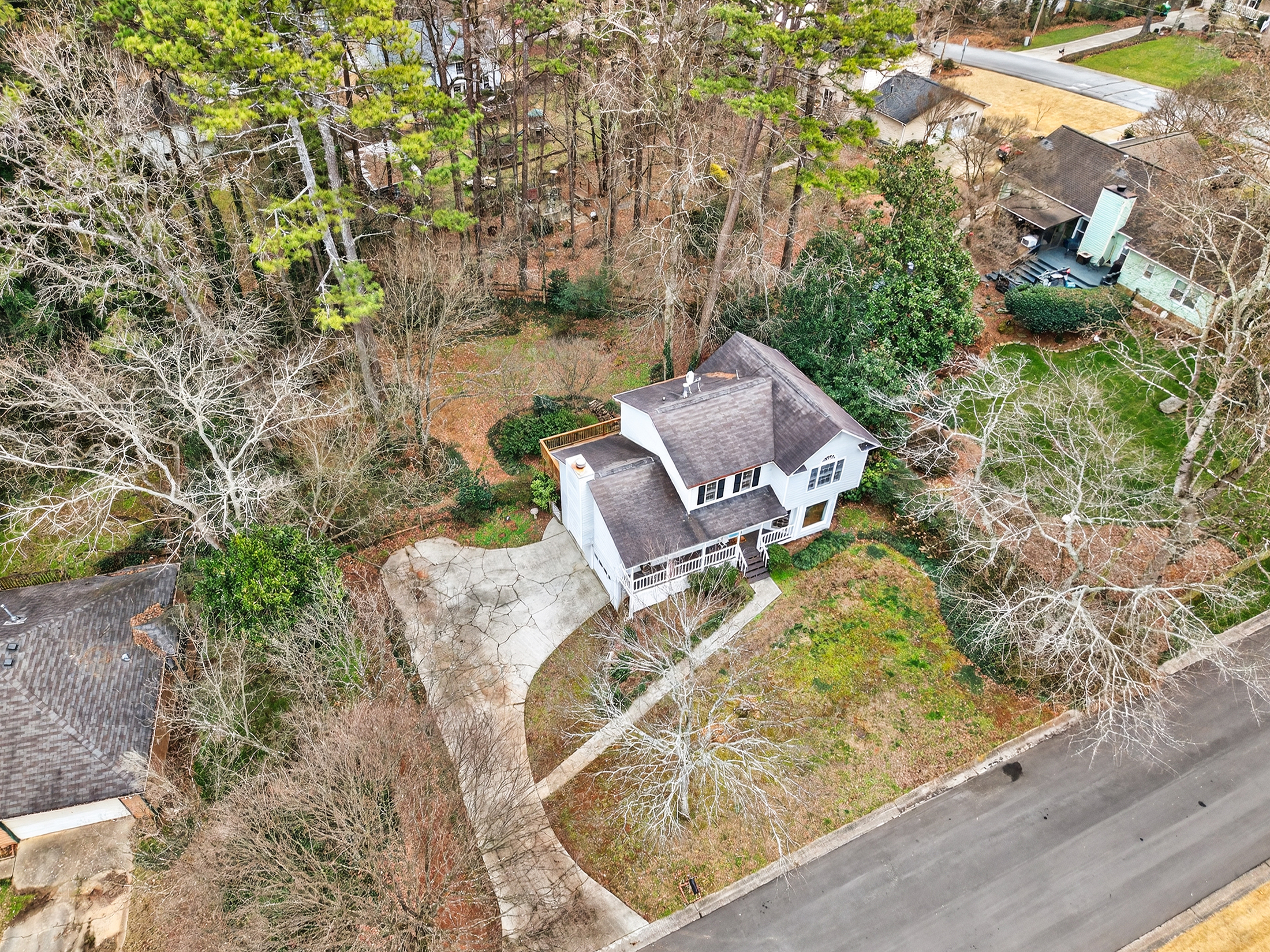  Tree-Lined Traditional in Sought-After Brookwood School District - 物件實景