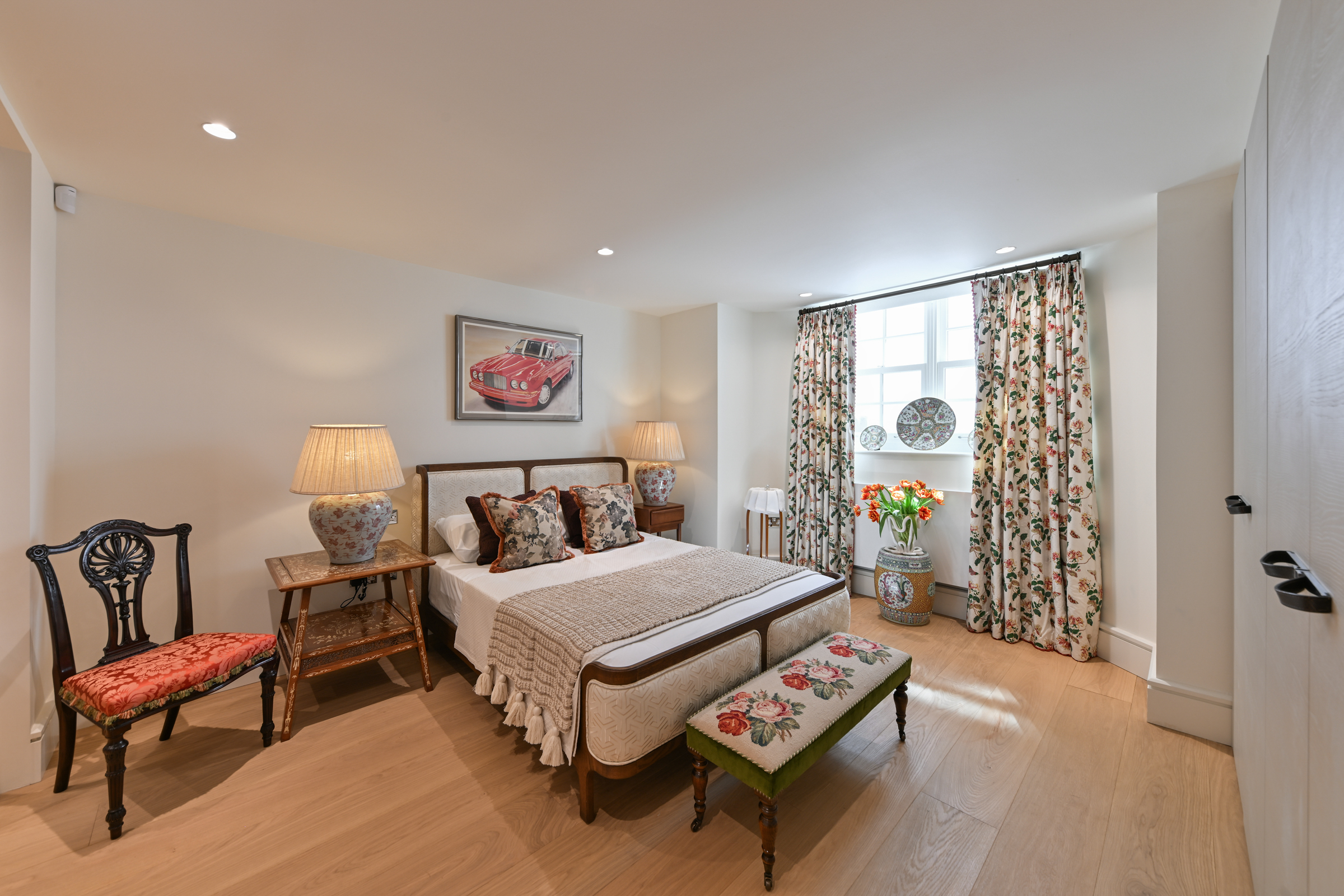  Beautiful family house overlooking Queen’s Elm Square - 物件實景