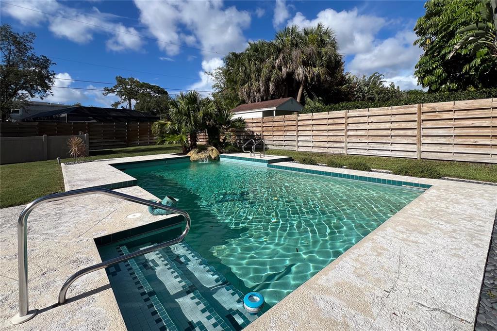 Sarasota, Florida, 34243, United States, 3 Bedrooms Bedrooms, ,3 BathroomsBathrooms,Residential,For Sale,1796778