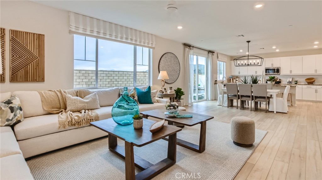 Menifee, California, 92585, United States, 4 Bedrooms Bedrooms, ,3 BathroomsBathrooms,Residential,For Sale,1983884