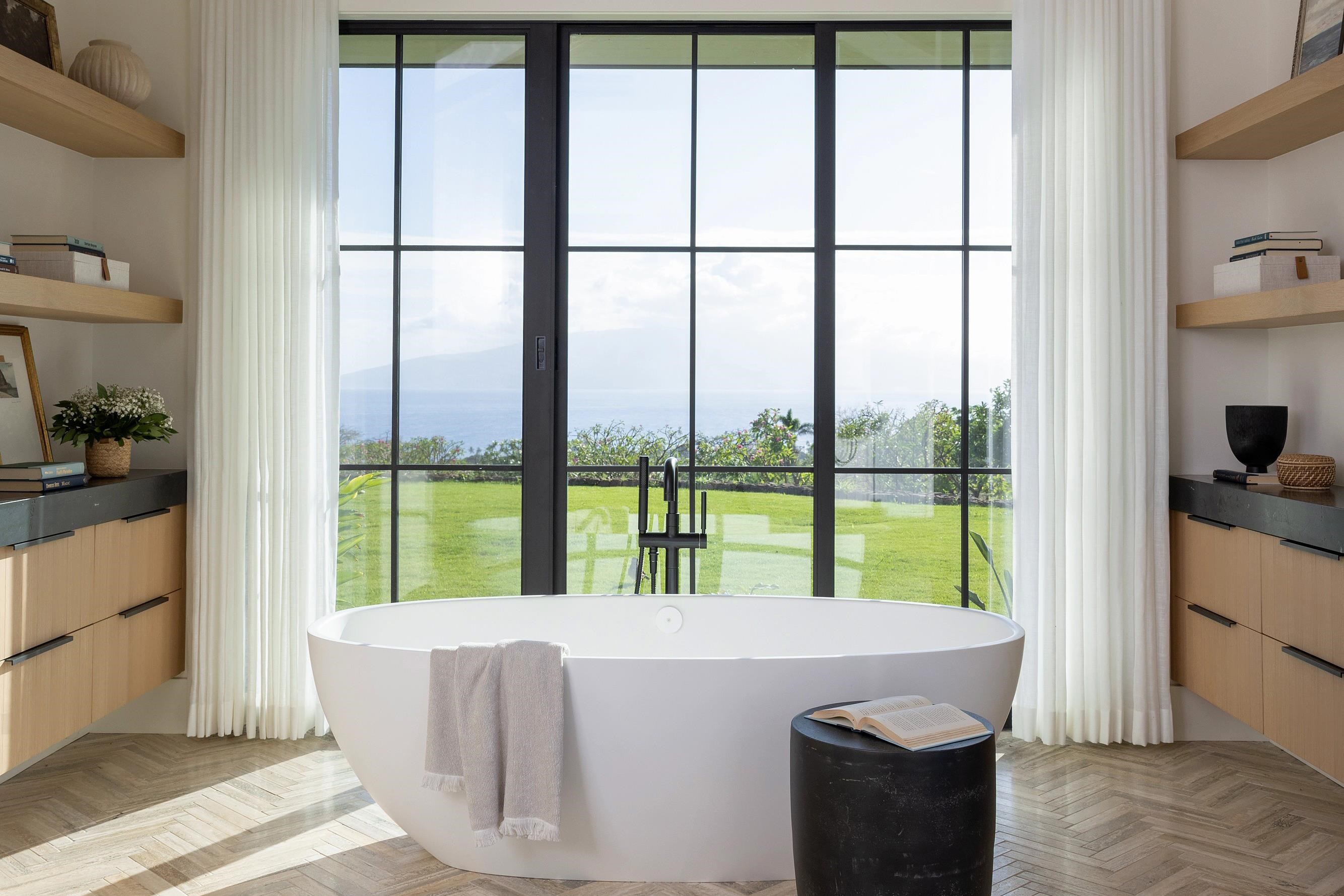 Lahaina, Hawaii, 96761, United States, 5 Bedrooms Bedrooms, ,6 BathroomsBathrooms,Residential,For Sale,1997230