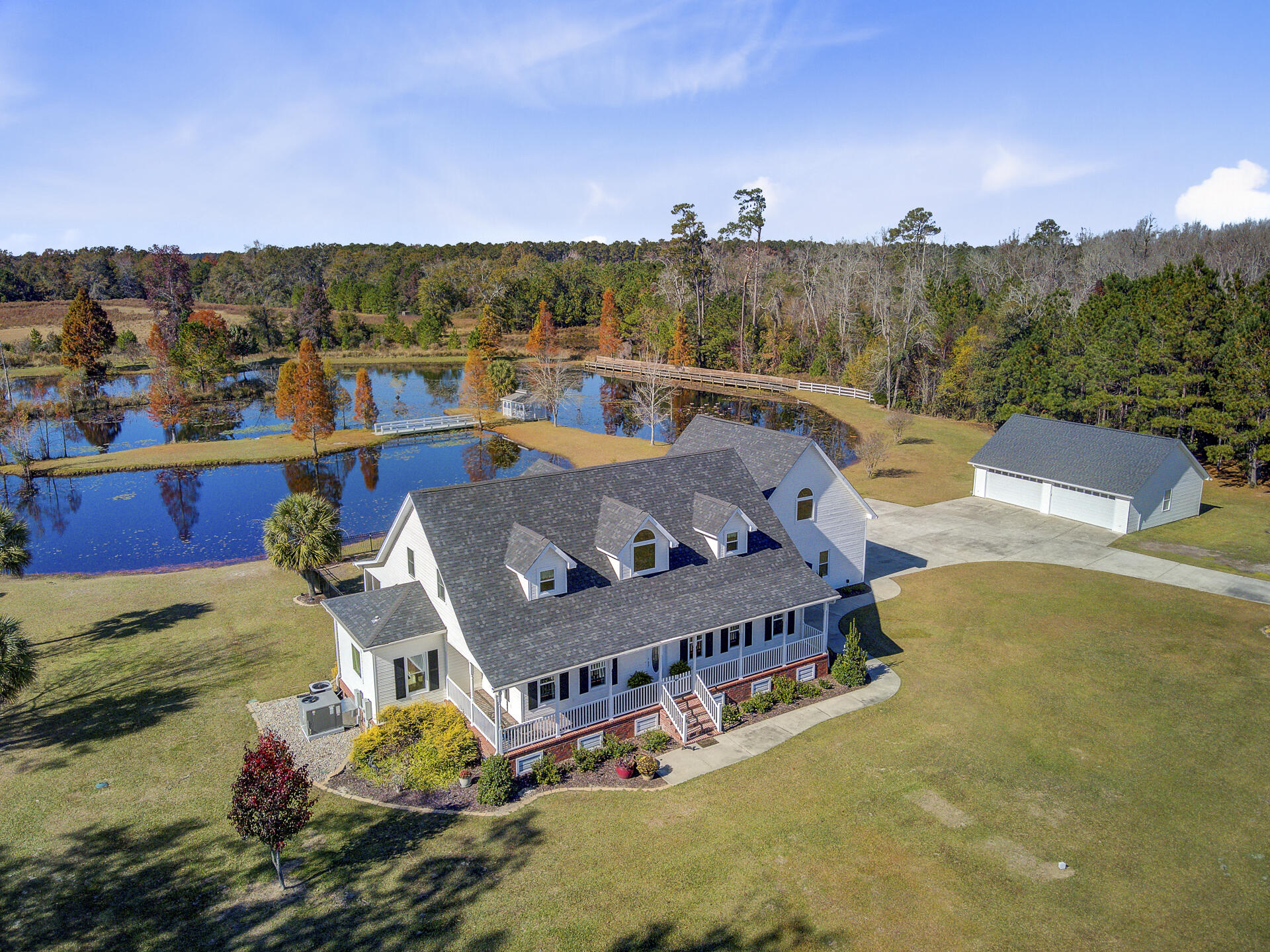 Cross, South Carolina, 29436, United States, 4 Bedrooms Bedrooms, ,3 BathroomsBathrooms,Residential,For Sale,1992832