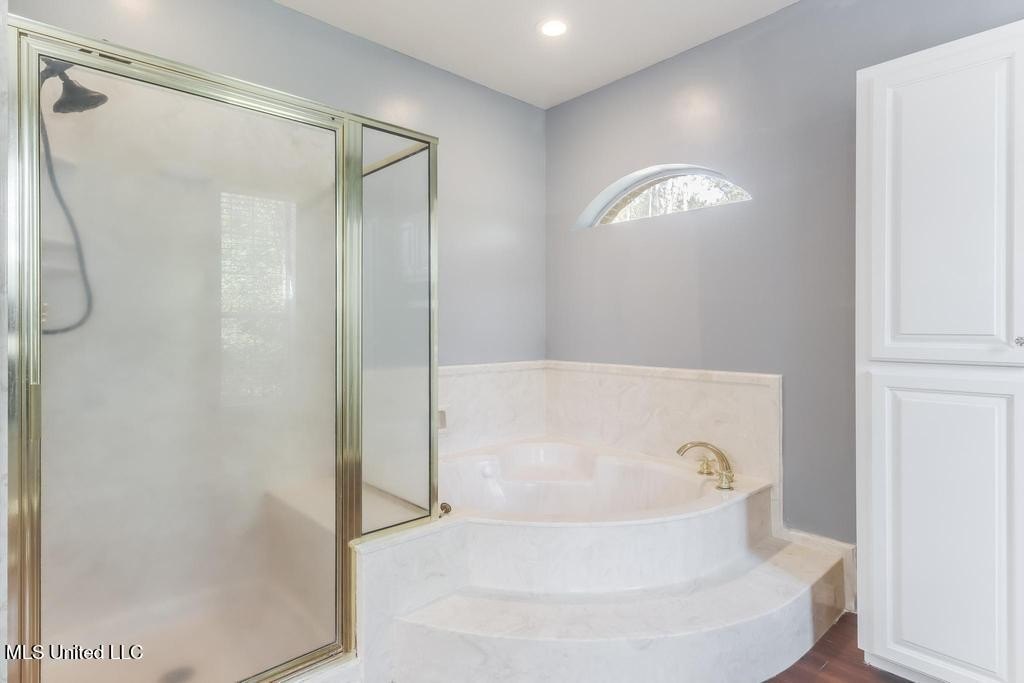 Vancleave, Mississippi, 39565, United States, 3 Bedrooms Bedrooms, ,3 BathroomsBathrooms,Residential,For Sale,1975033