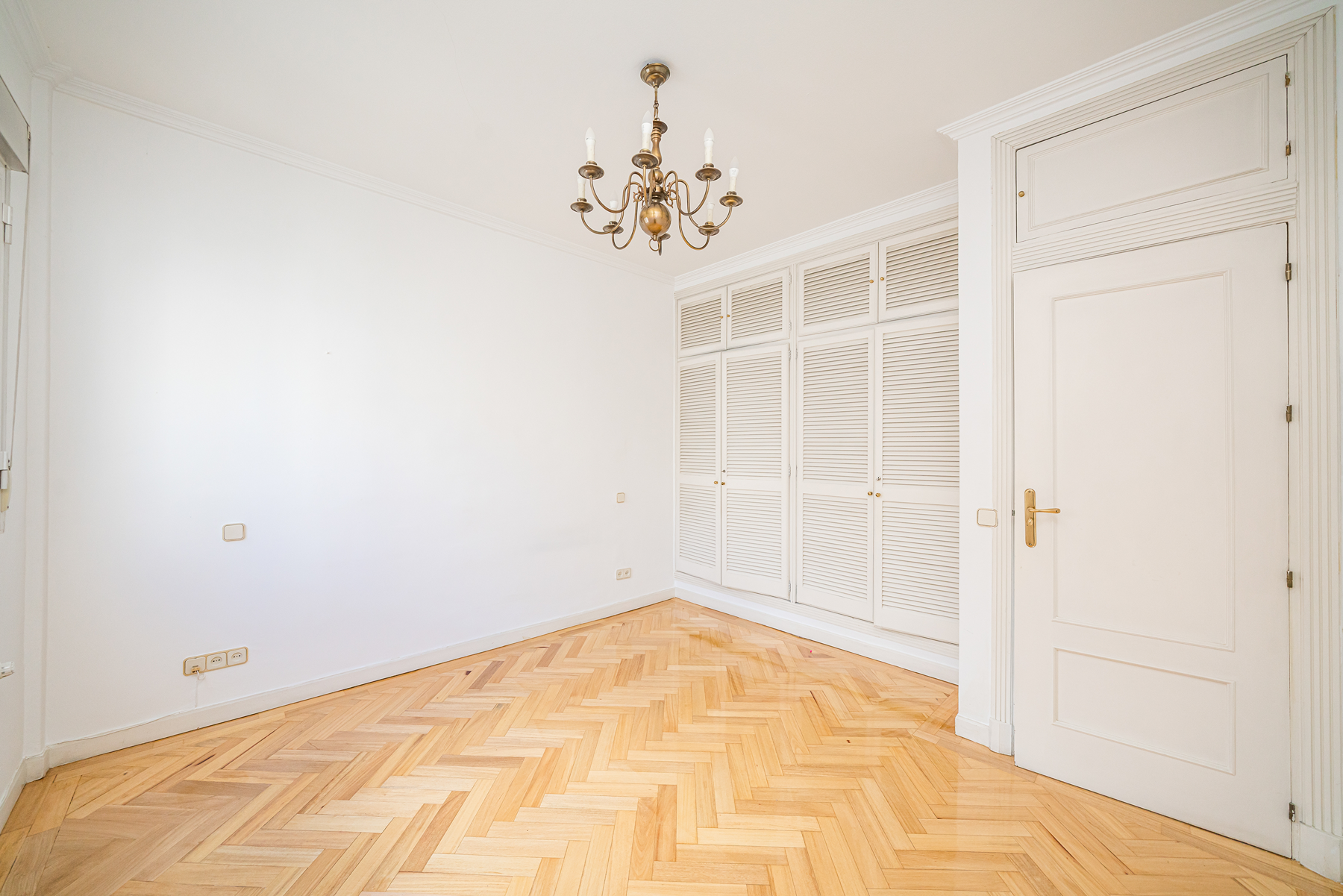  Very bright two-bedroom flat in Trafalgar - 物件實景