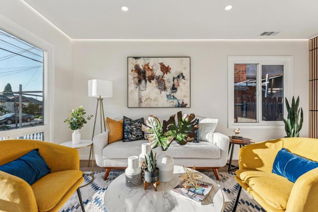 San Leandro, California, 94577, United States, 3 Bedrooms Bedrooms, ,2 BathroomsBathrooms,Residential,For Sale,2008964