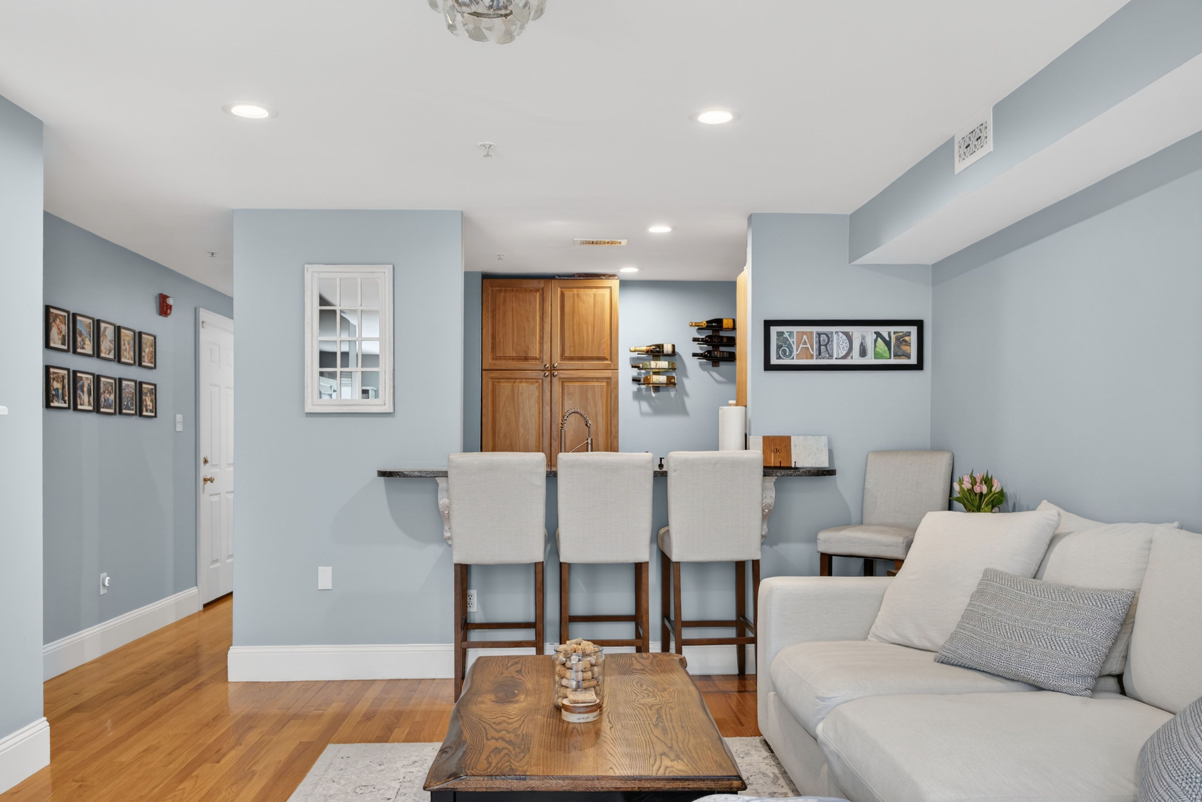  57 Bartlett Street, Boston, MA, 02129 - 物件實景