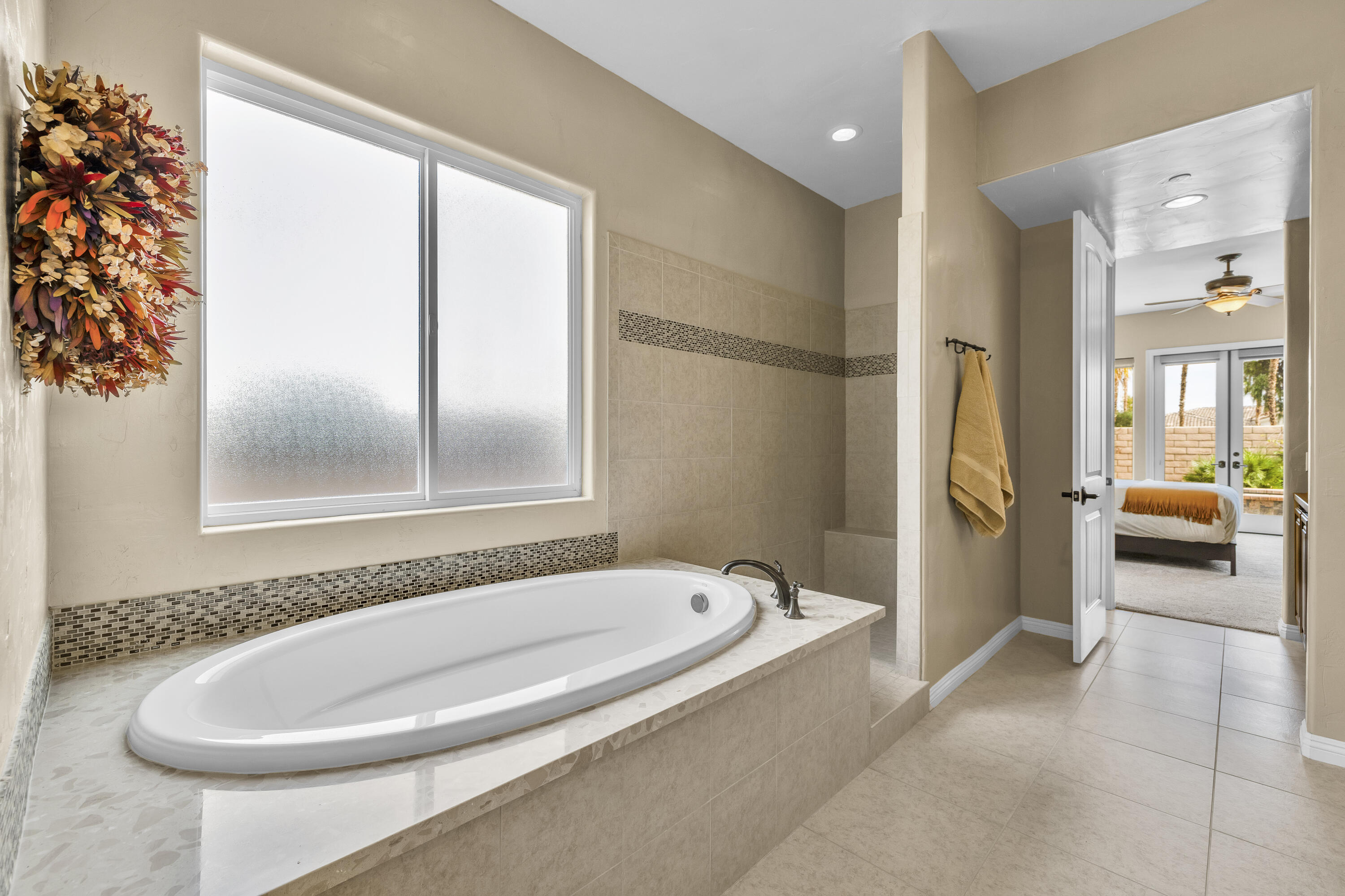 La Quinta, California, 92253, United States, 3 Bedrooms Bedrooms, ,4 BathroomsBathrooms,Residential,For Sale,1991263