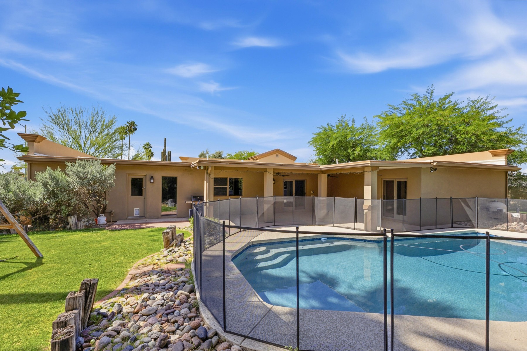  5630 E Sylvia Street  Scottsdale, AZ - 物件實景