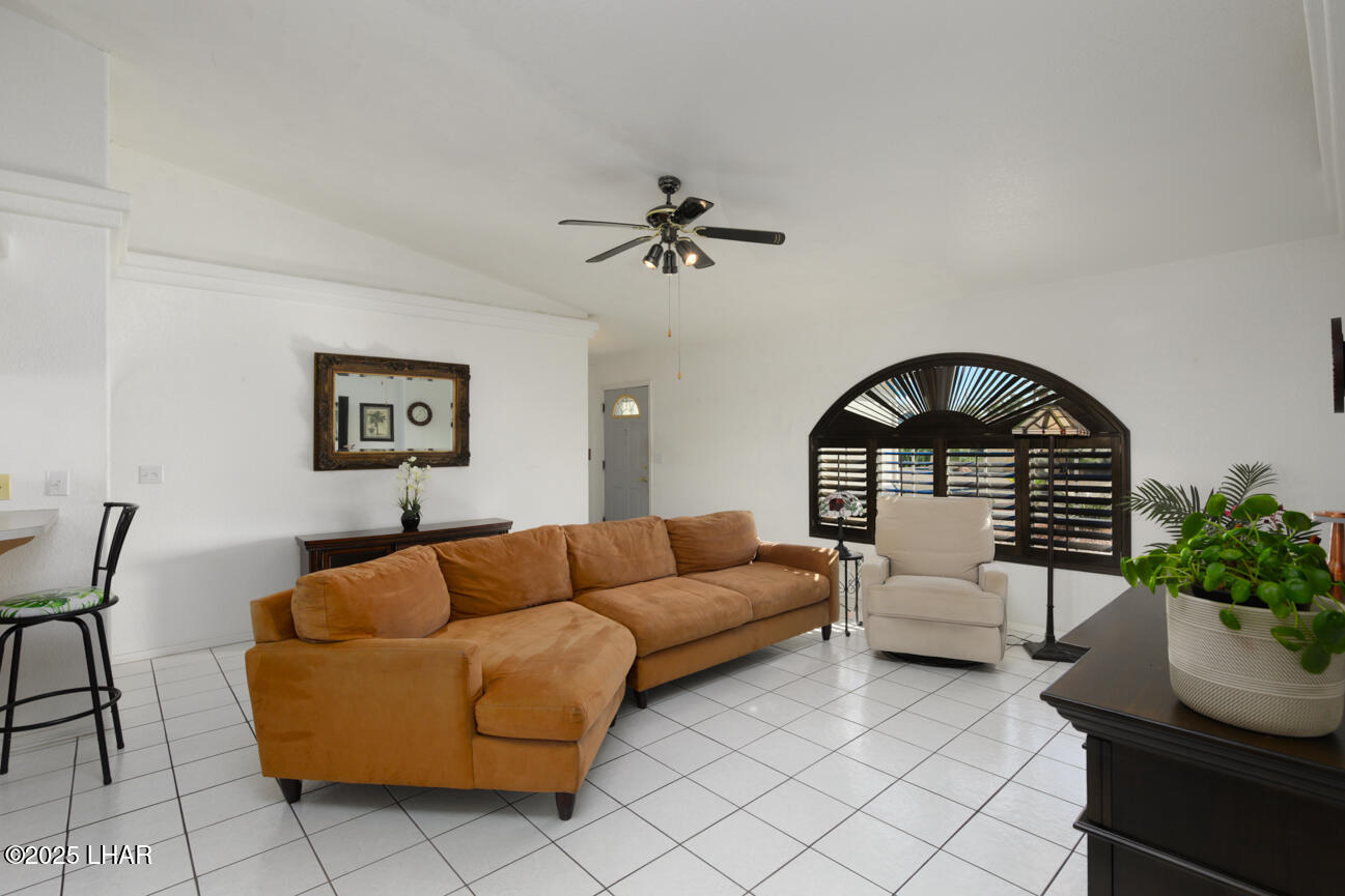 Lake Havasu City, Arizona, 86406, United States, 3 Bedrooms Bedrooms, ,1 BathroomBathrooms,Residential,For Sale,1989666