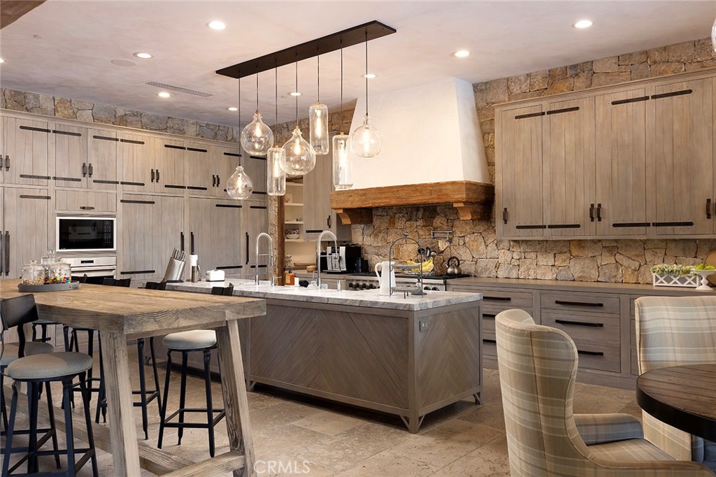 Indian Wells, California, 92210, United States, 5 Bedrooms Bedrooms, ,7 BathroomsBathrooms,Residential,For Sale,2001753