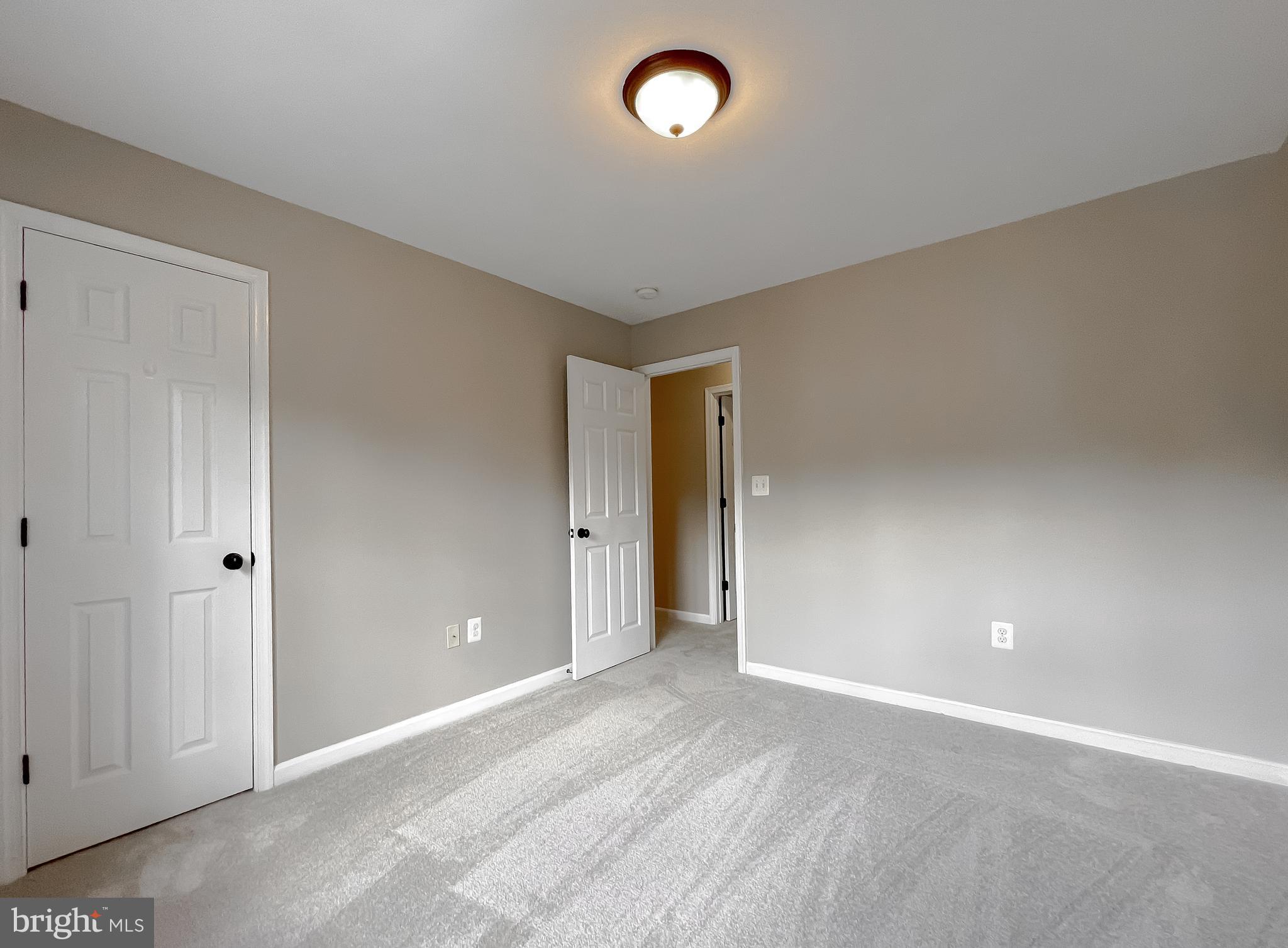 Saint Inigoes, Maryland, 20684, United States, 4 Bedrooms Bedrooms, ,4 BathroomsBathrooms,Residential,For Sale,1935766