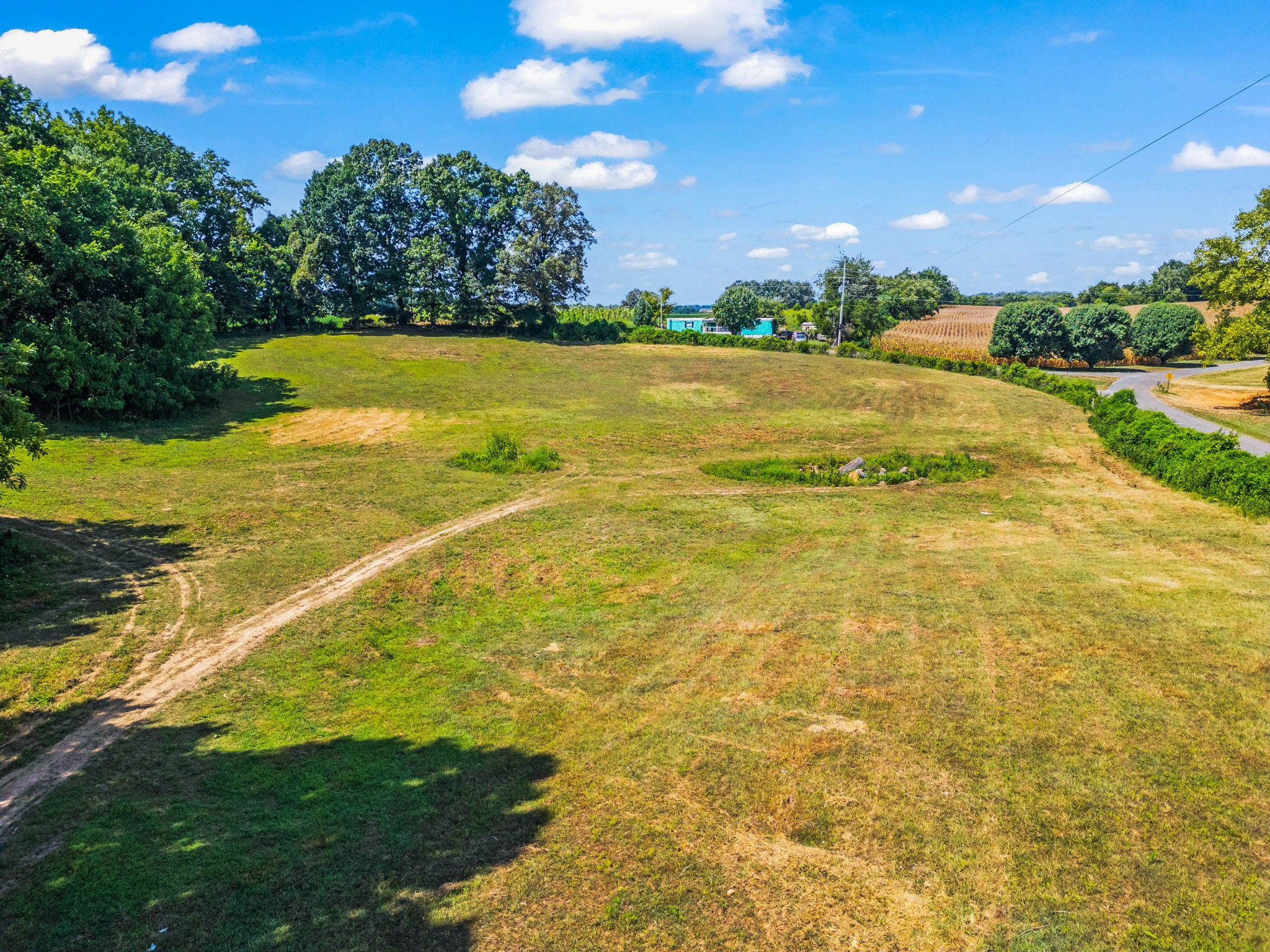 Cedar Hill, Tennessee, 37032, United States, 3 Bedrooms Bedrooms, ,2 BathroomsBathrooms,Residential,For Sale,1981088