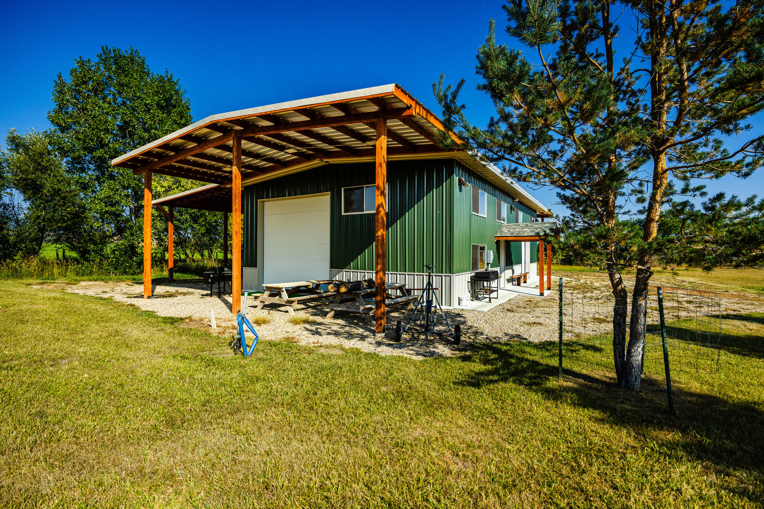 Sheridan, Wyoming, 82801, United States, 3 Bedrooms Bedrooms, ,2 BathroomsBathrooms,Residential,For Sale,1941292