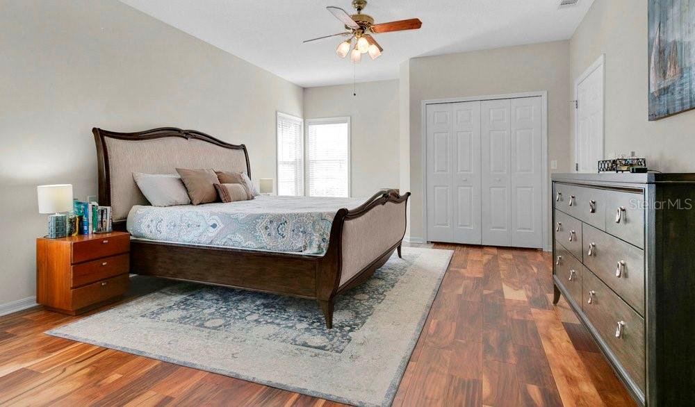 Orlando, Florida, 32804, United States, 4 Bedrooms Bedrooms, ,3 BathroomsBathrooms,Residential,For Sale,1991414