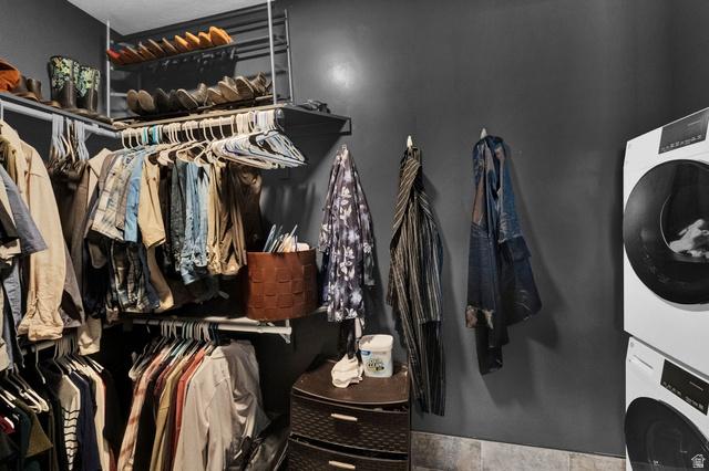 Herriman, Utah, 84096, United States, 5 Bedrooms Bedrooms, ,3 BathroomsBathrooms,Residential,For Sale,2010355