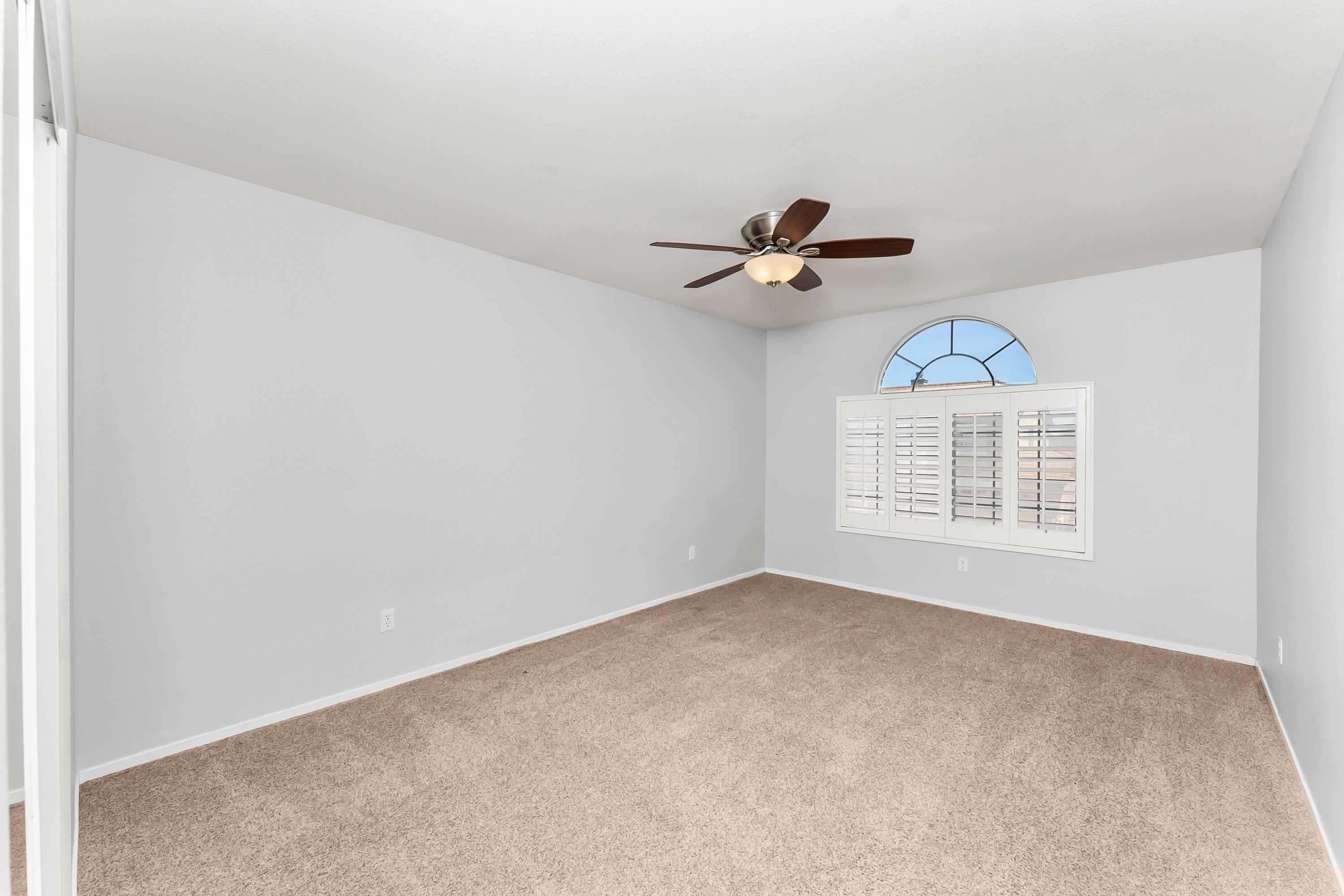  5903 Deepdale Way, Elk Grove, CA 95758 - 物件實景