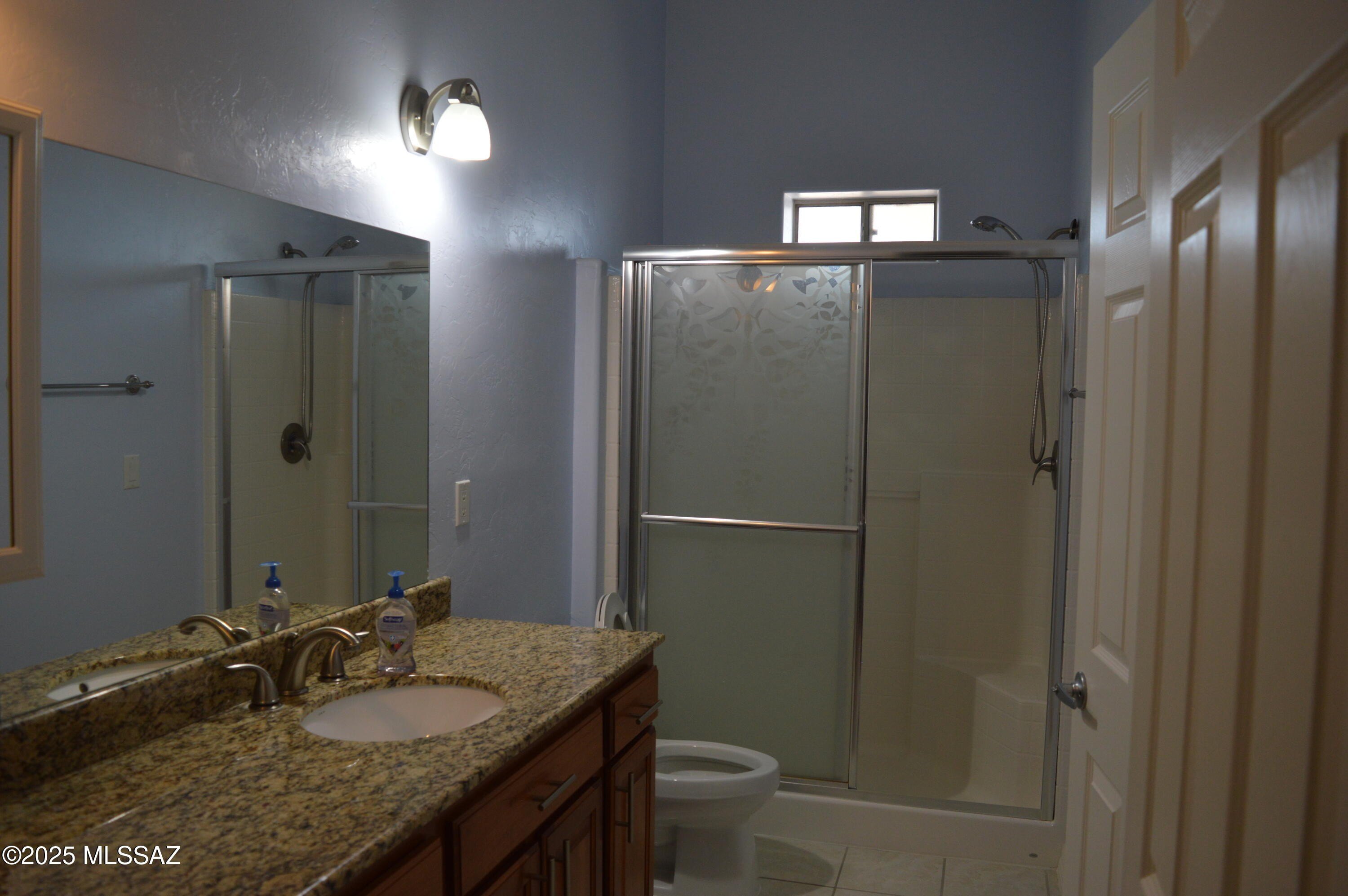 Nogales, Arizona, 85621, United States, 4 Bedrooms Bedrooms, ,4 BathroomsBathrooms,Residential,For Sale,1865061