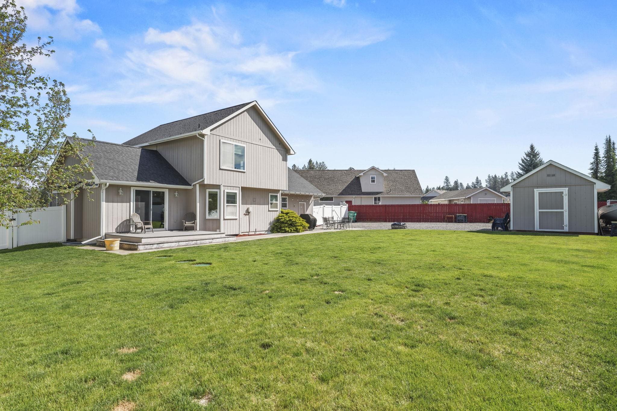 Mead, Washington, 99021, United States, 4 Bedrooms Bedrooms, ,4 BathroomsBathrooms,Residential,For Sale,1955187