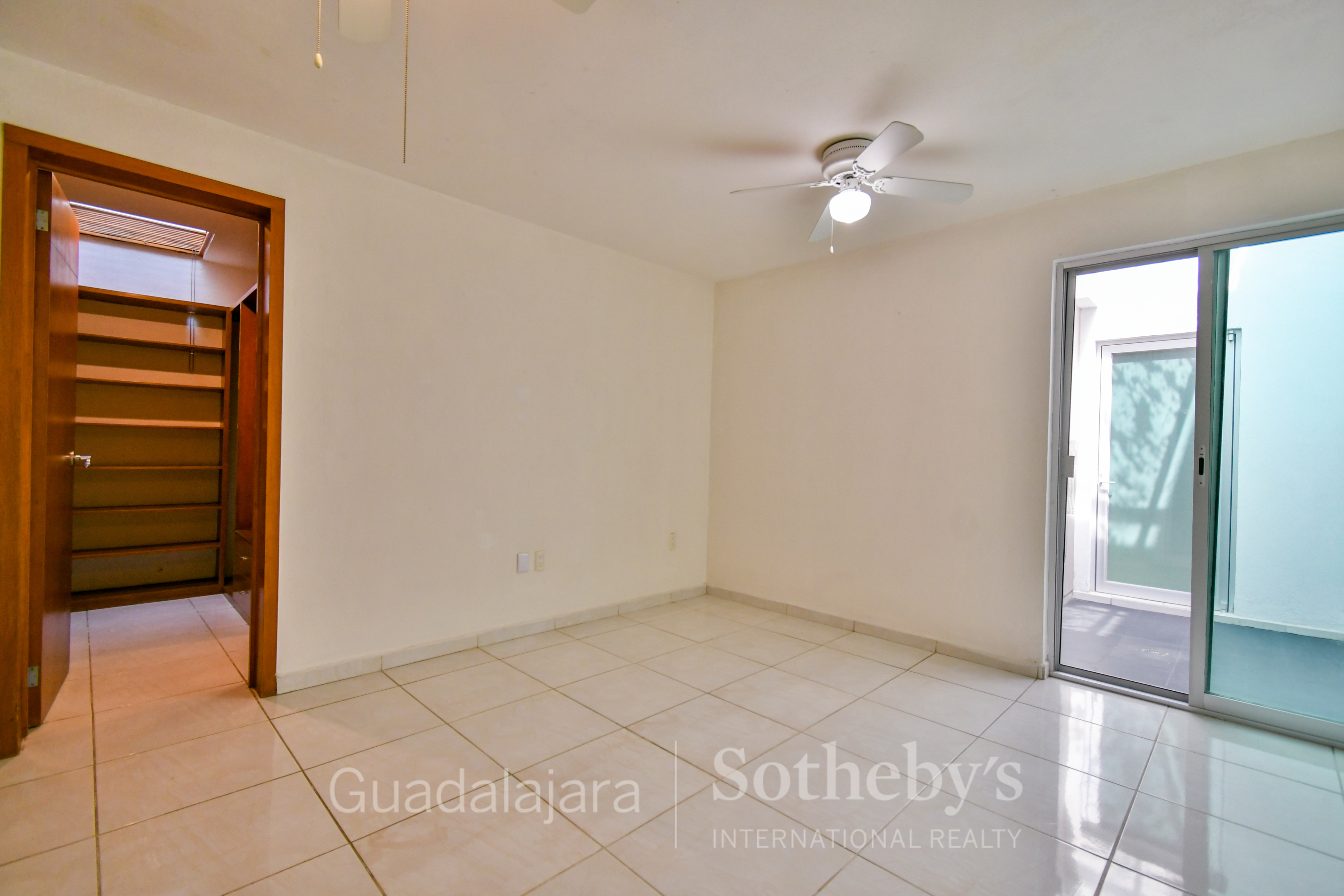  Casa duplex en condominio Puerta del Valle en venta - 物件實景