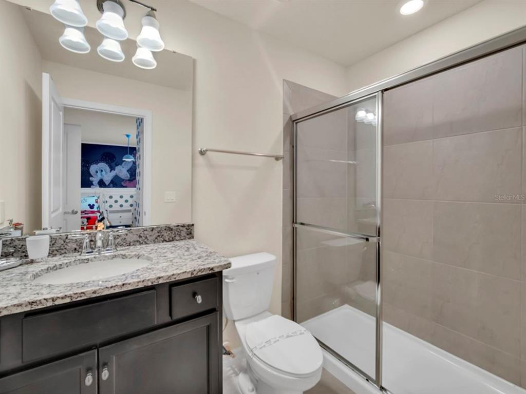 Davenport, Florida, 33897, United States, 10 Bedrooms Bedrooms, ,8 BathroomsBathrooms,Residential,For Sale,1736940