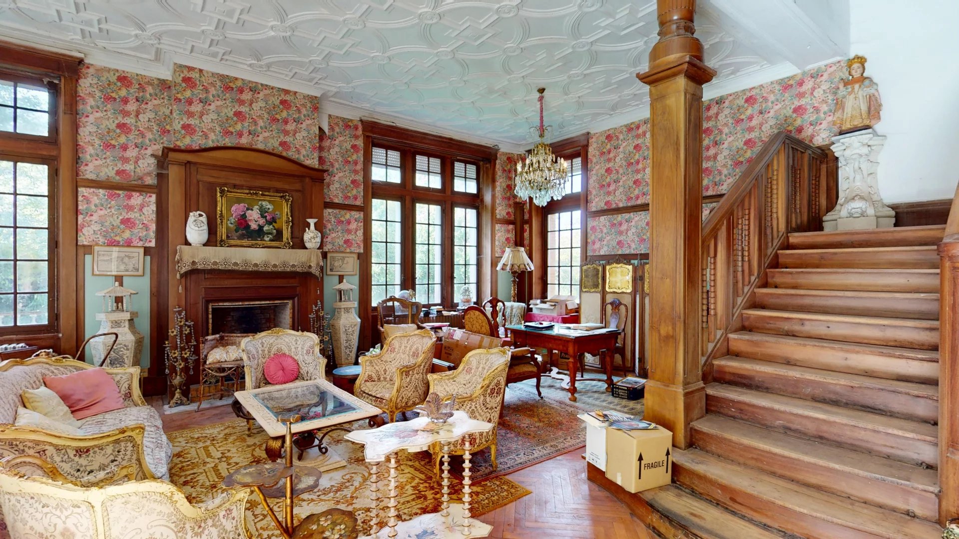 Montauban, Occitanie, 82000, FR, 8 Bedrooms Bedrooms, ,Residential,For Sale,1998333