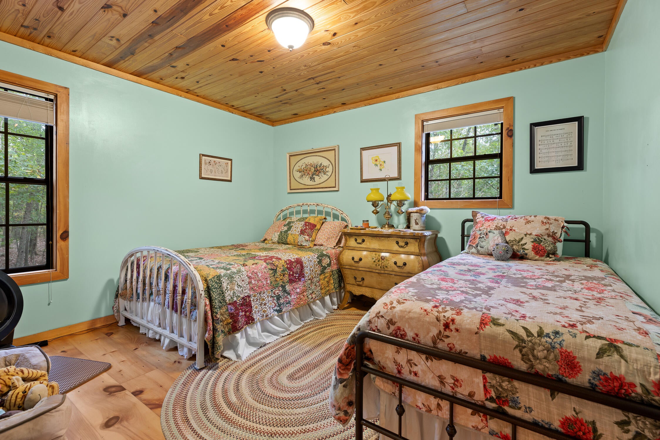 Mentone, Alabama, 35984, United States, 3 Bedrooms Bedrooms, ,2 BathroomsBathrooms,Residential,For Sale,1977298