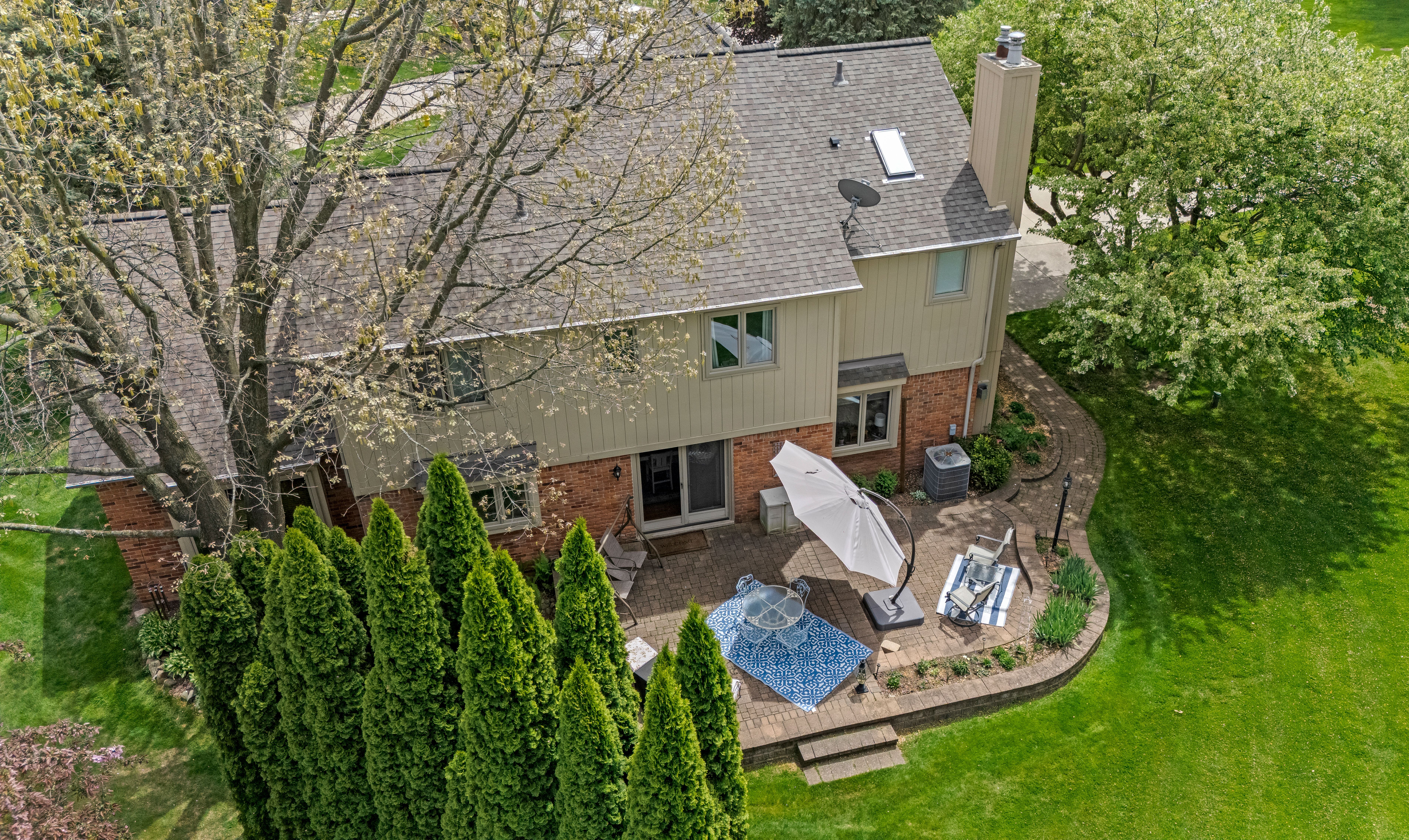 Washington, Michigan, 48094, United States, 3 Bedrooms Bedrooms, ,4 BathroomsBathrooms,Residential,For Sale,1805255