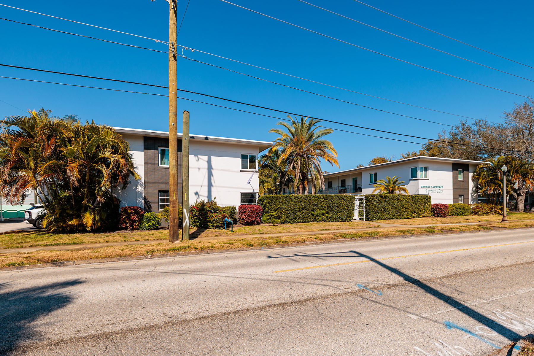  EDWARD LAWRENCE APTS - 物件實景