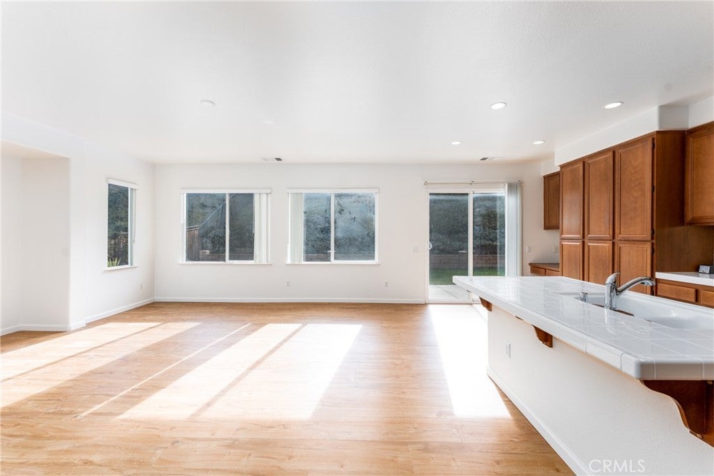 Moreno Valley, California, 92555, United States, 3 Bedrooms Bedrooms, ,2 BathroomsBathrooms,Residential,For Sale,1978873