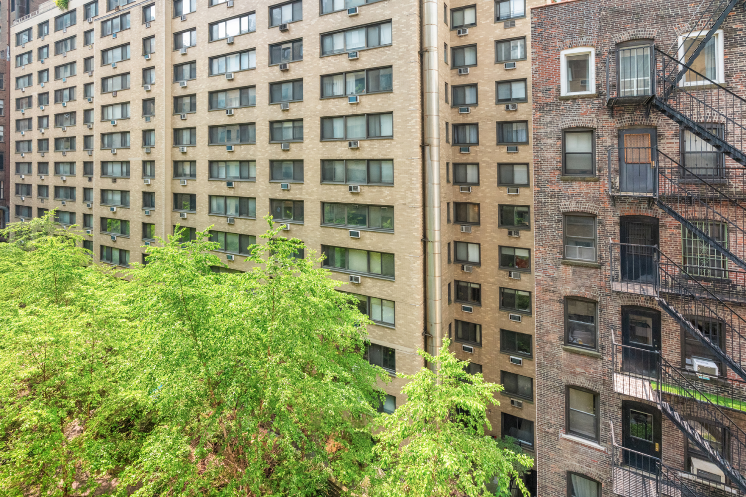 New York City, New York, 10011, United States, 1 Bedroom Bedrooms, ,1 BathroomBathrooms,Residential,For Sale,1857702