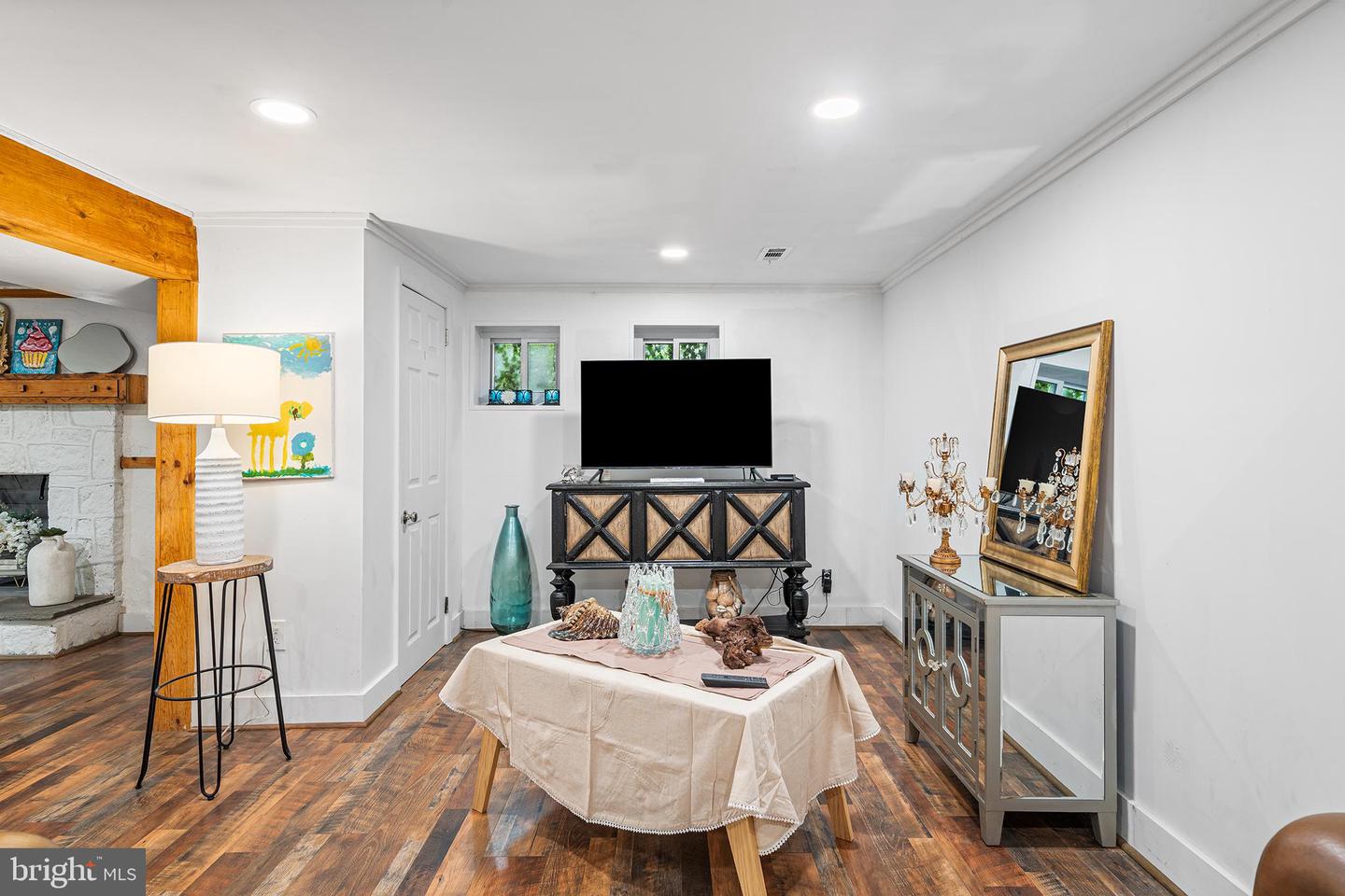 New Hope, Pennsylvania, 18938, United States, 4 Bedrooms Bedrooms, ,3 BathroomsBathrooms,Residential,For Sale,1906694