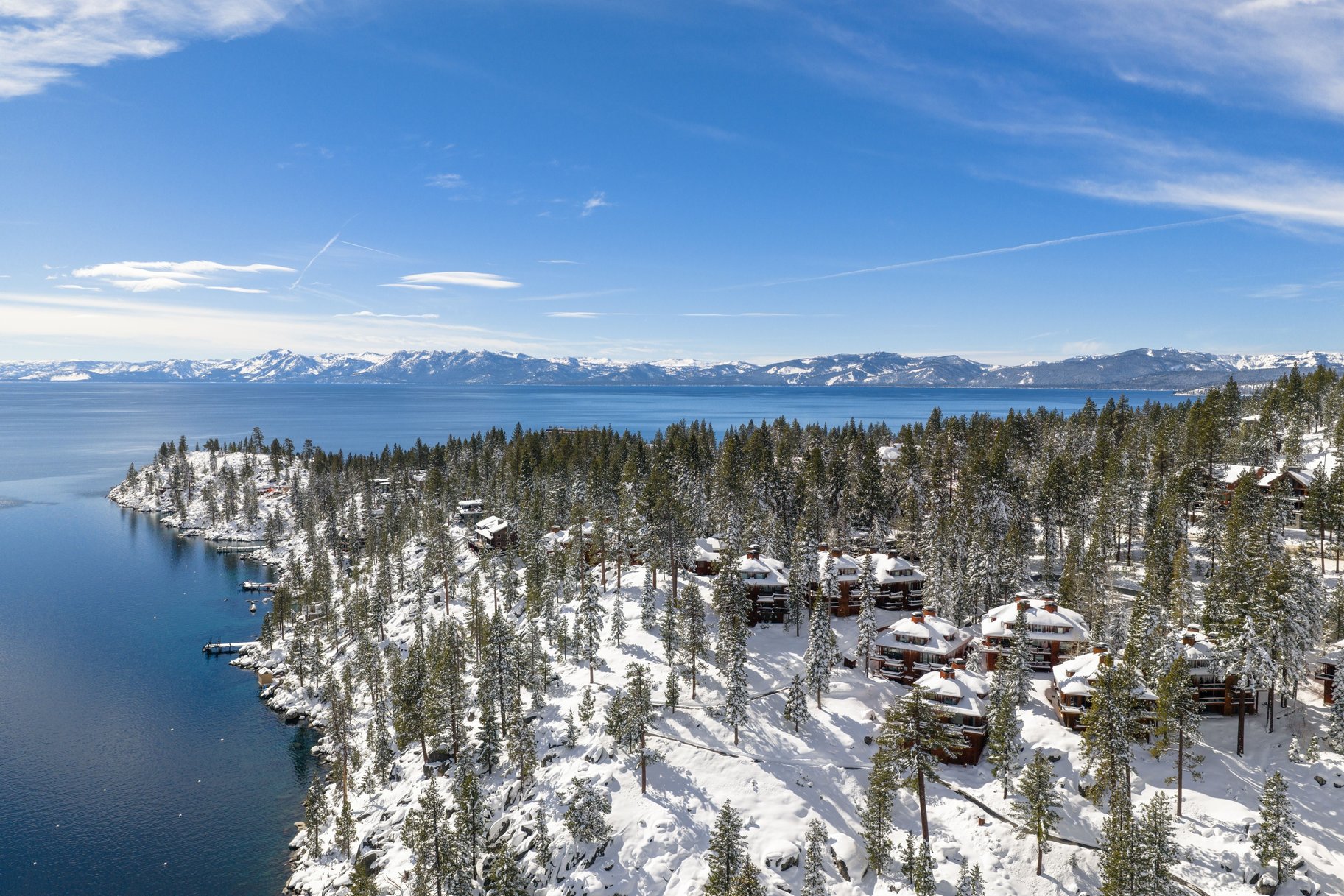  Legendary Stillwater Cove  Gated. Private. Lakefront - 物件實景