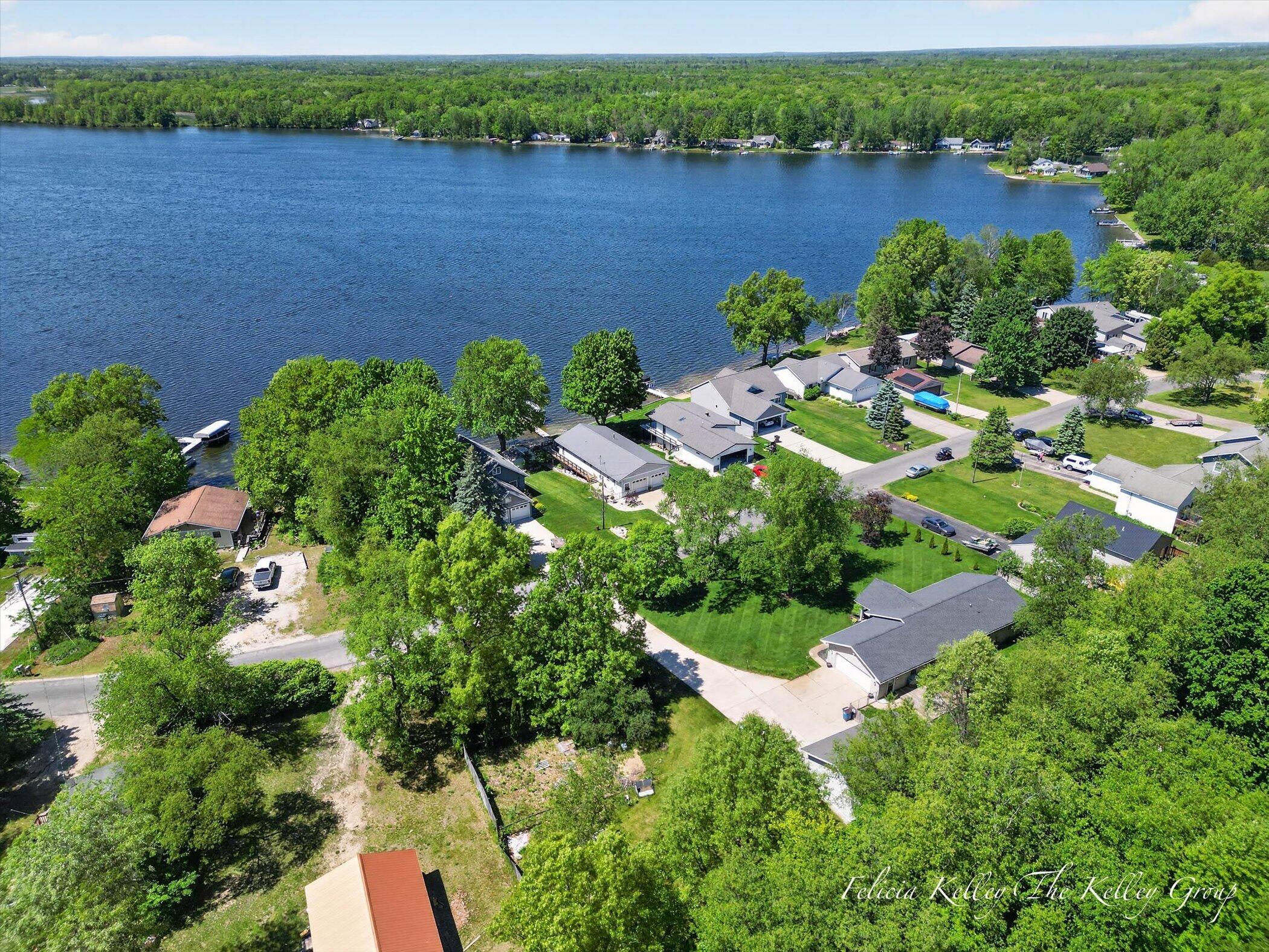Howard City, Michigan, 49329, United States, 3 Bedrooms Bedrooms, ,1 BathroomBathrooms,Residential,For Sale,2048764