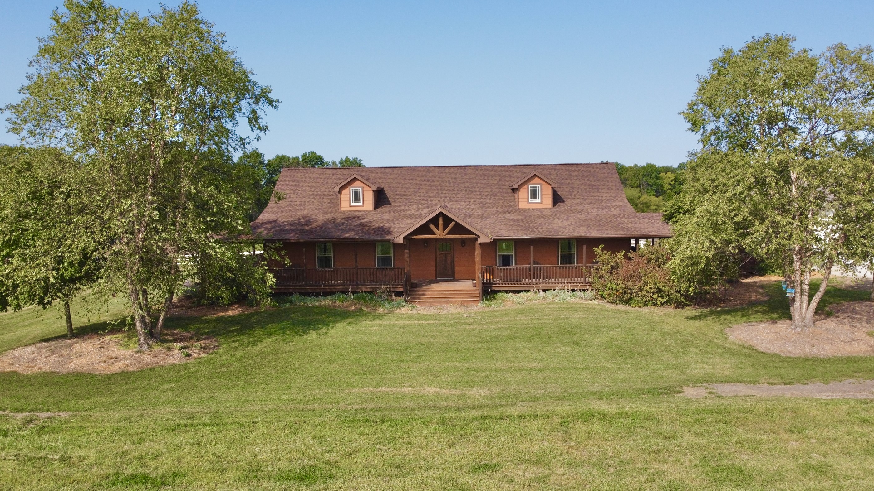 Chillicothe, Missouri, 64601, United States, 3 Bedrooms Bedrooms, ,3 BathroomsBathrooms,Residential,For Sale,1924445
