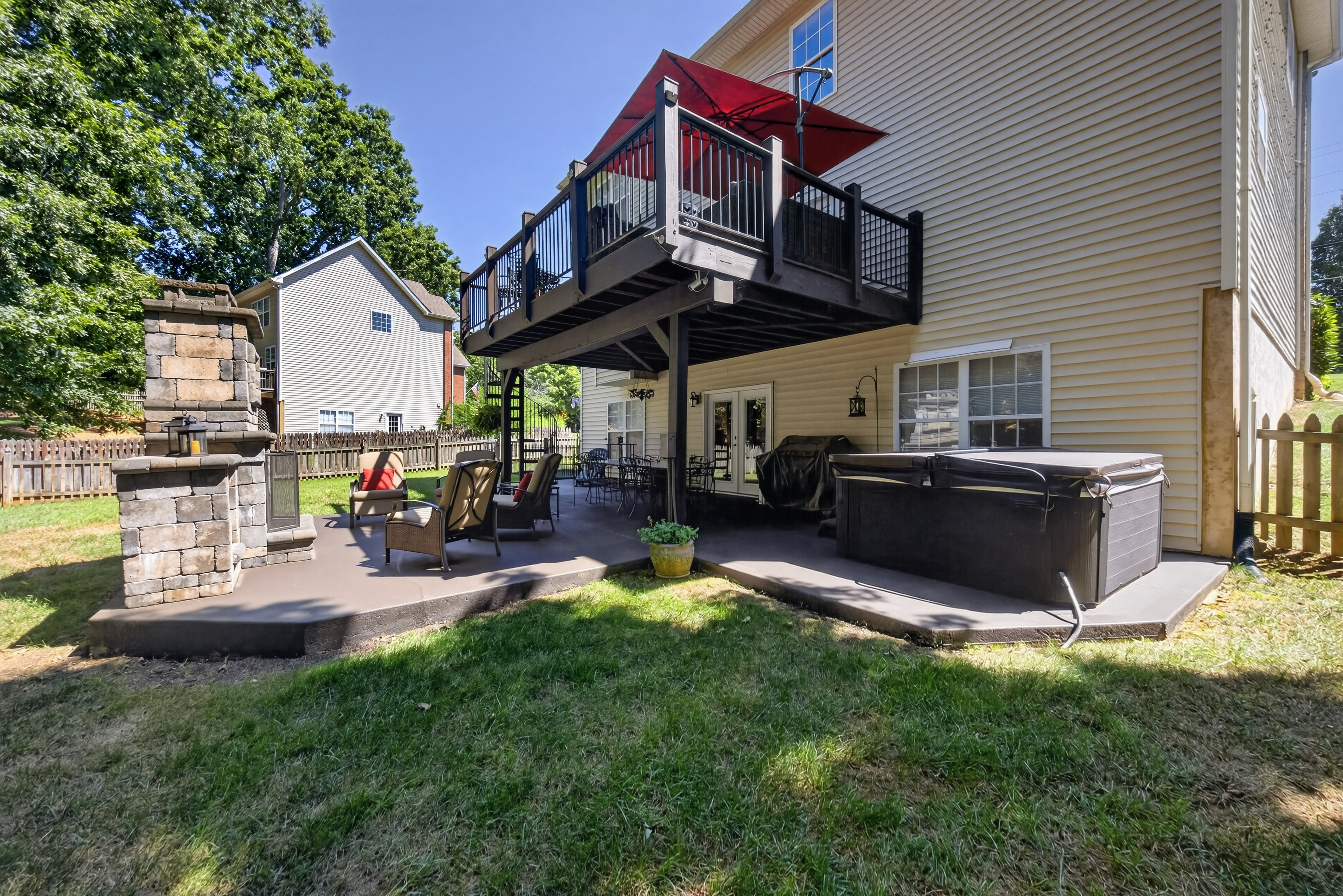  8821 Nubbin Ridge Road, Knoxville, TN 37923 - 物件實景